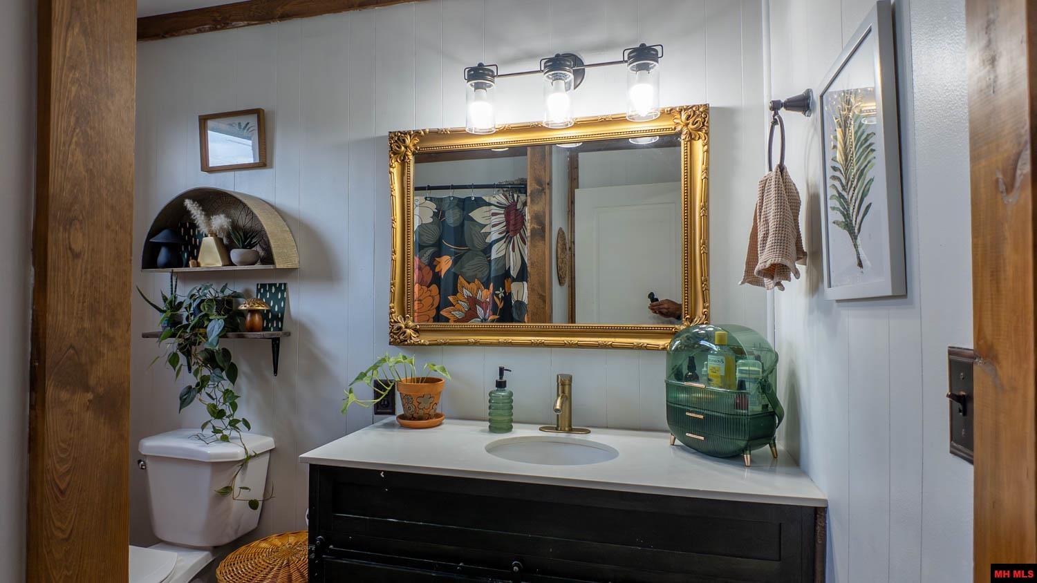 570 MISSOURI AVENUE Mammoth Spring, AR 72554