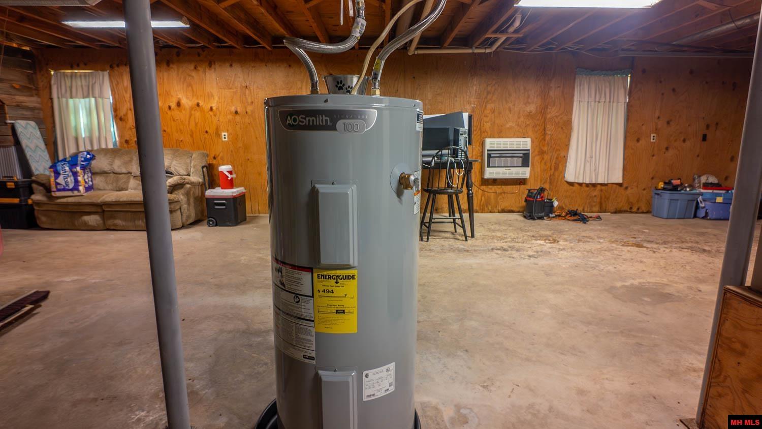 570 MISSOURI AVENUE Mammoth Spring, AR 72554