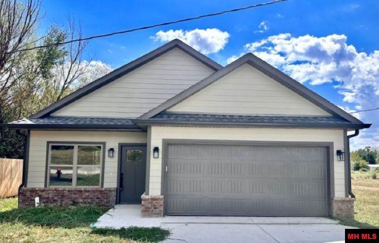 159 E FACTORY STREET Gassville, AR 72635