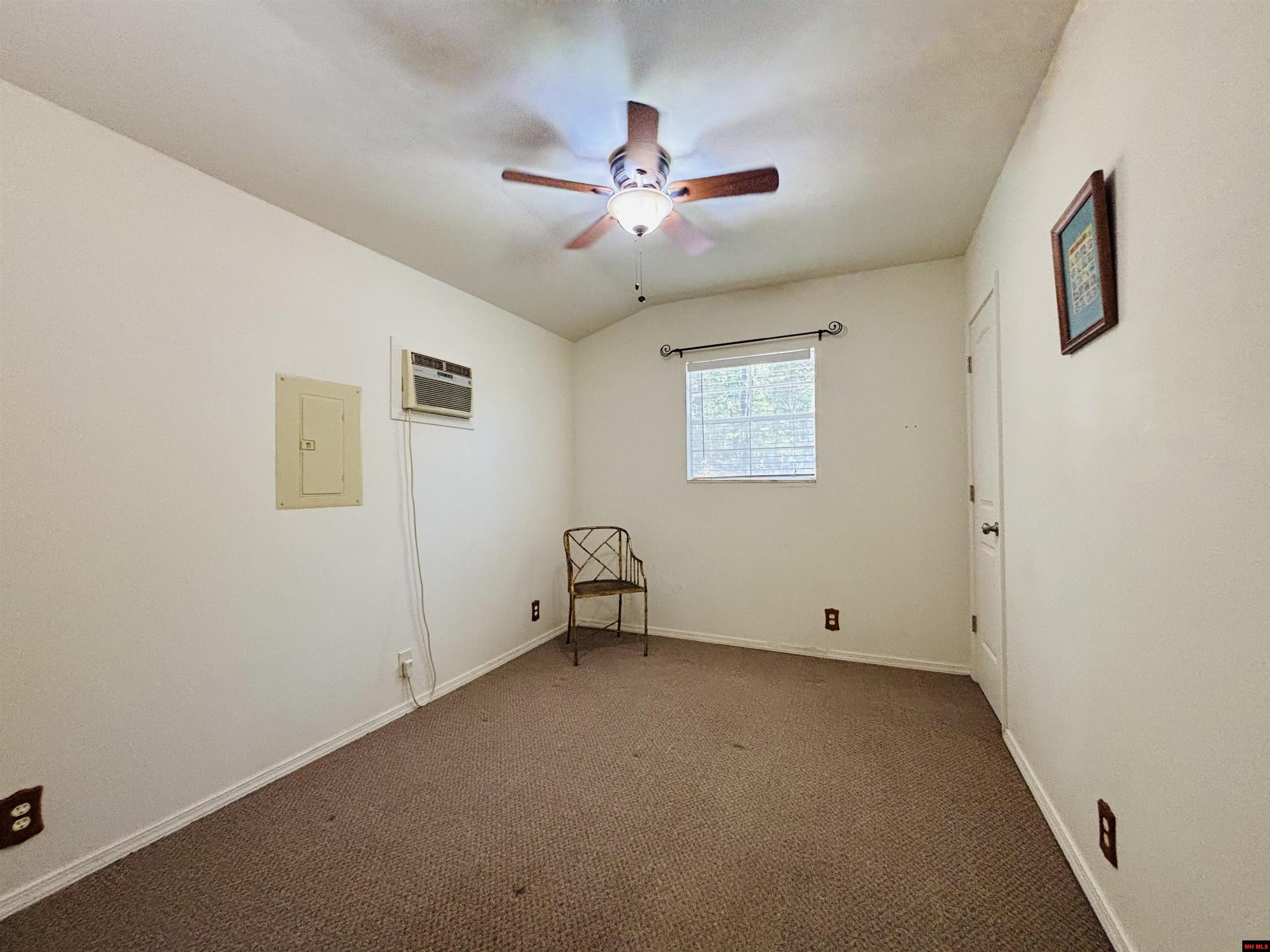 2602 MC 8050 Yellville, AR