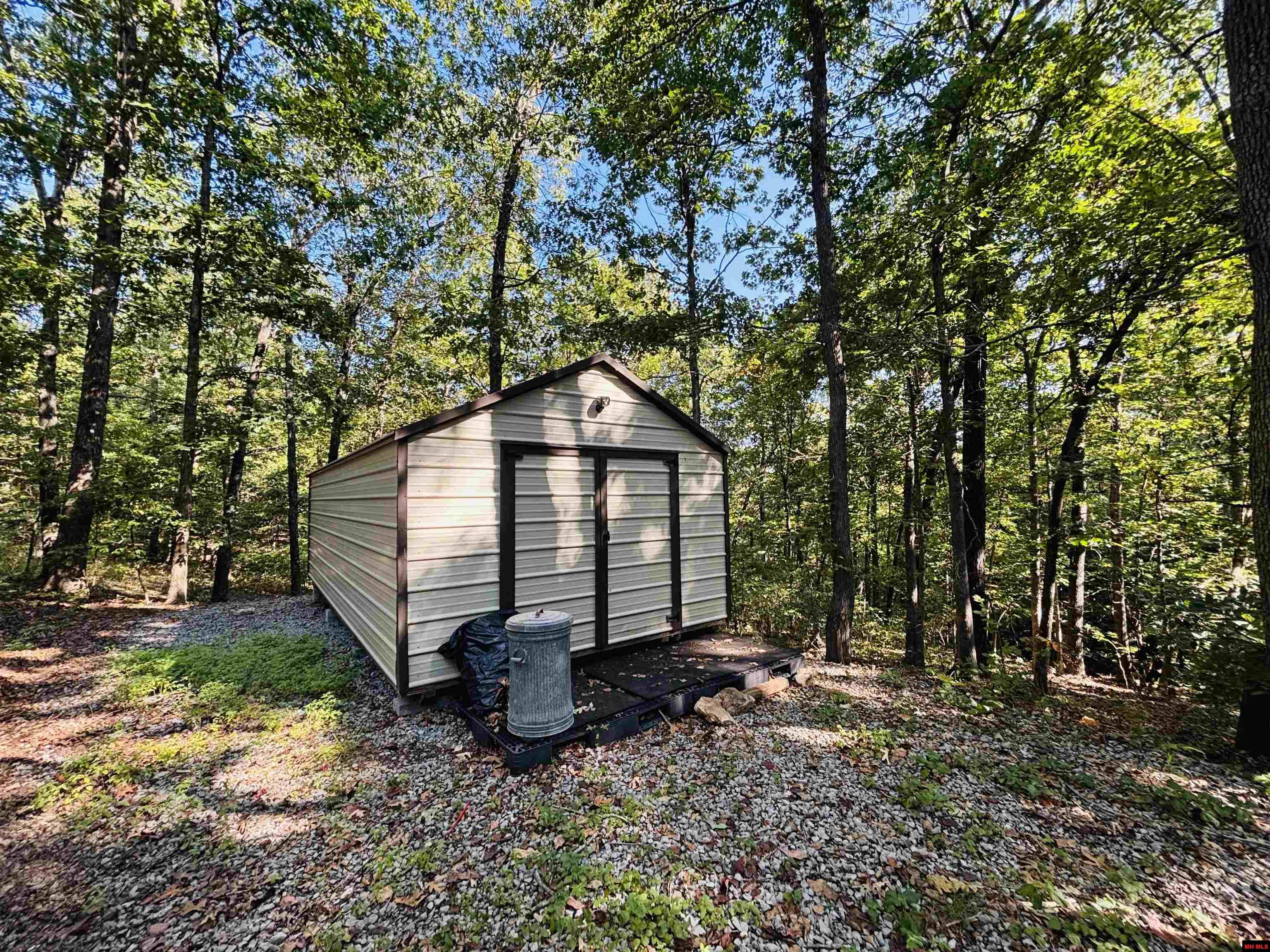 2602 MC 8050 Yellville, AR