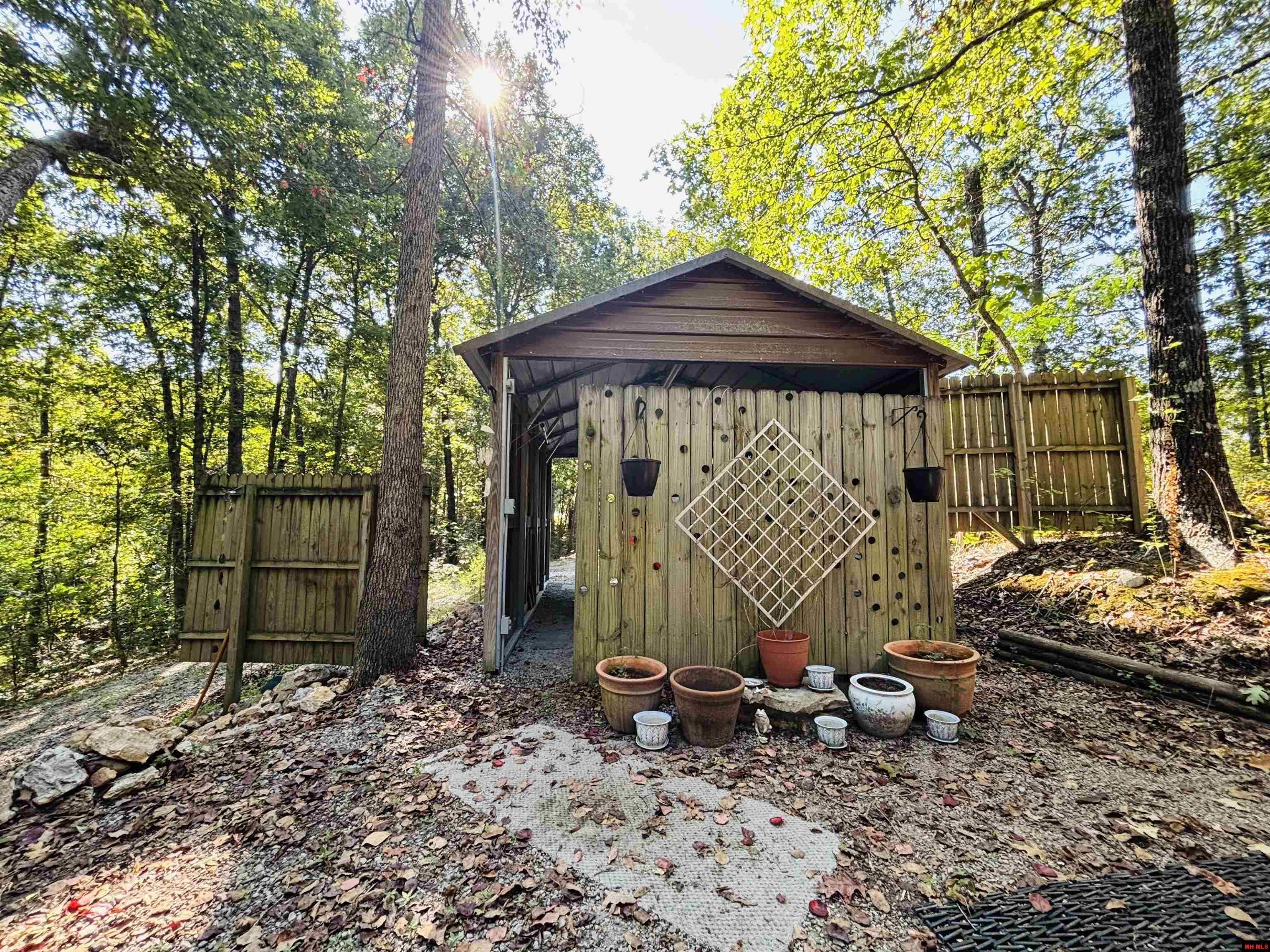 2602 MC 8050 Yellville, AR