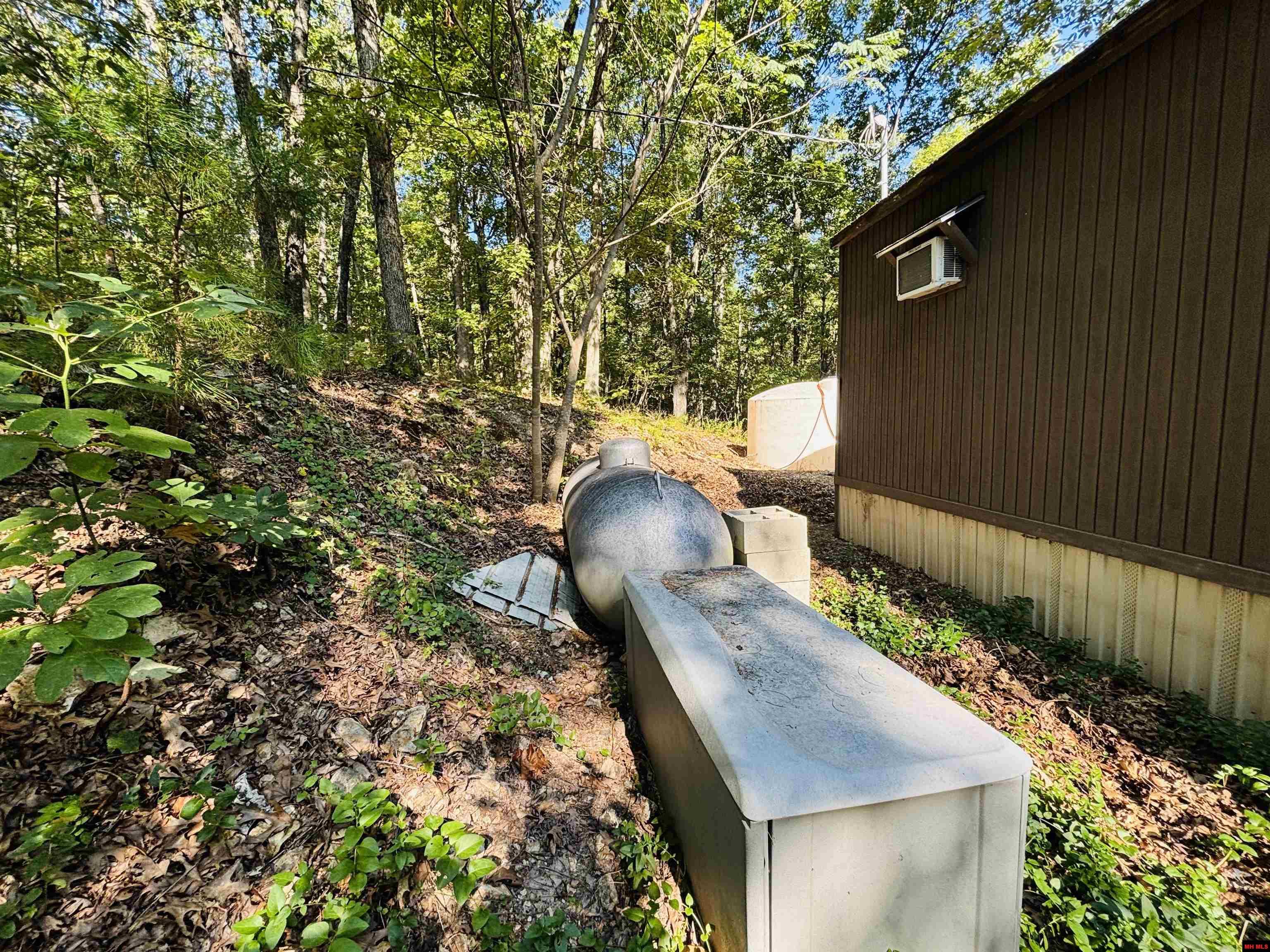 2602 MC 8050 Yellville, AR
