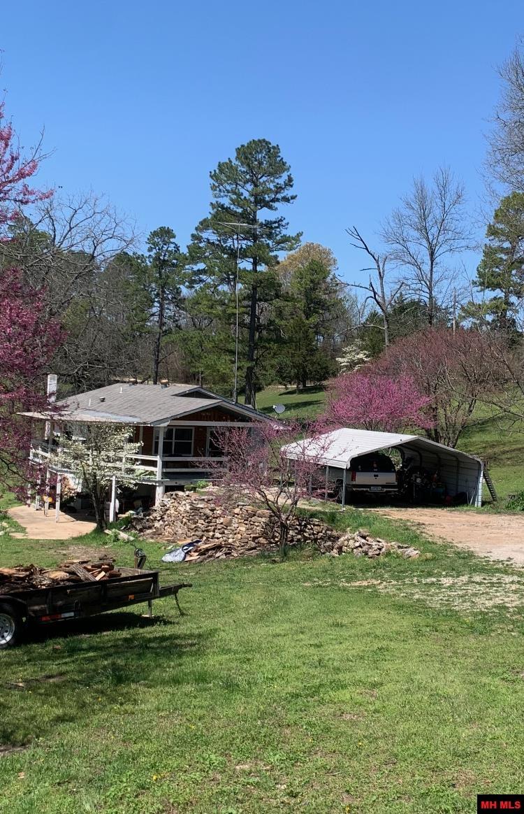 33 EWE LANE Yellville, AR 72687