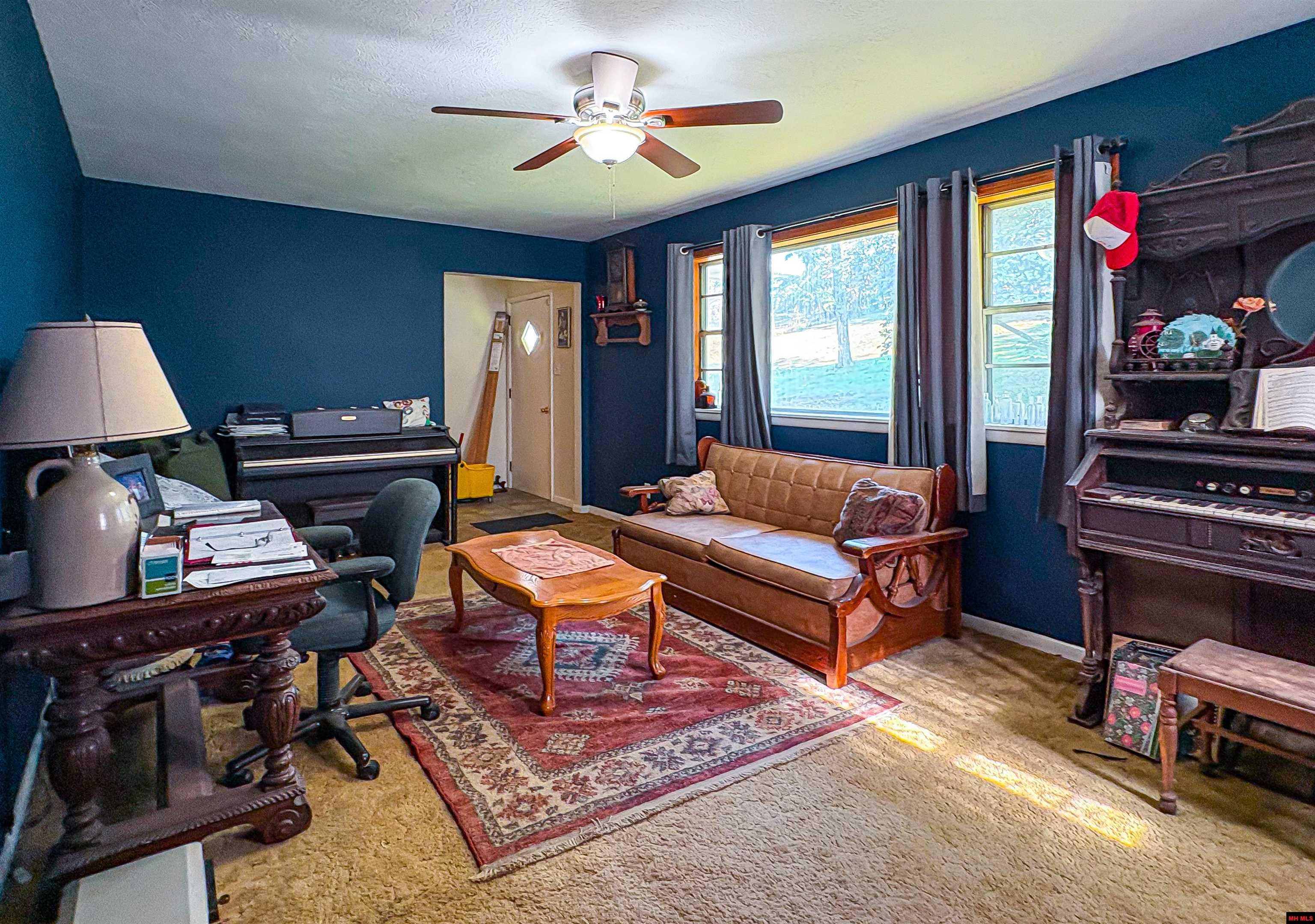 33 EWE LANE Yellville, AR 72687