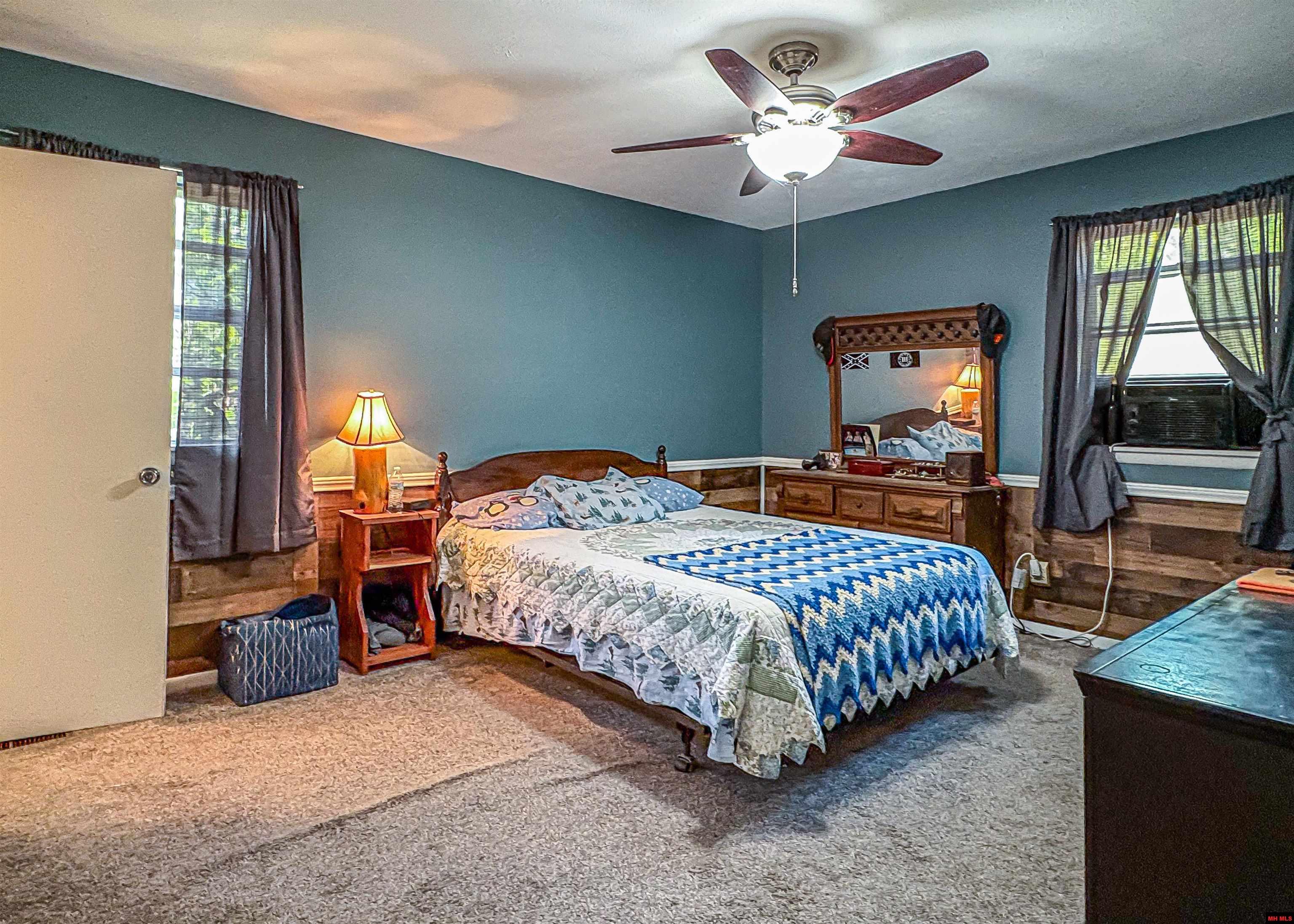 33 EWE LANE Yellville, AR 72687