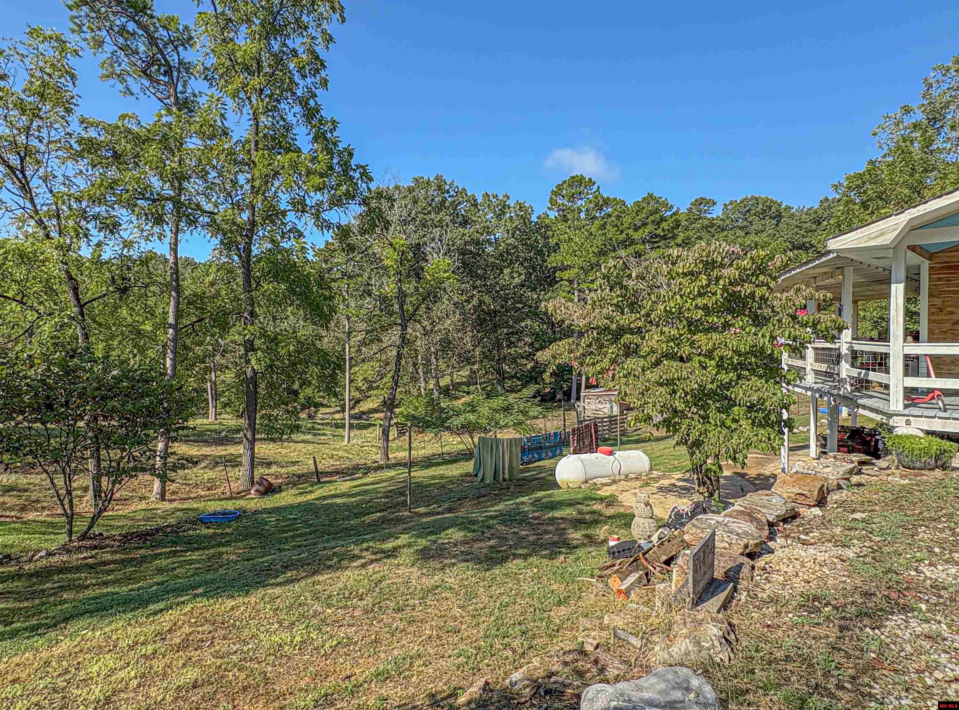 33 EWE LANE Yellville, AR 72687