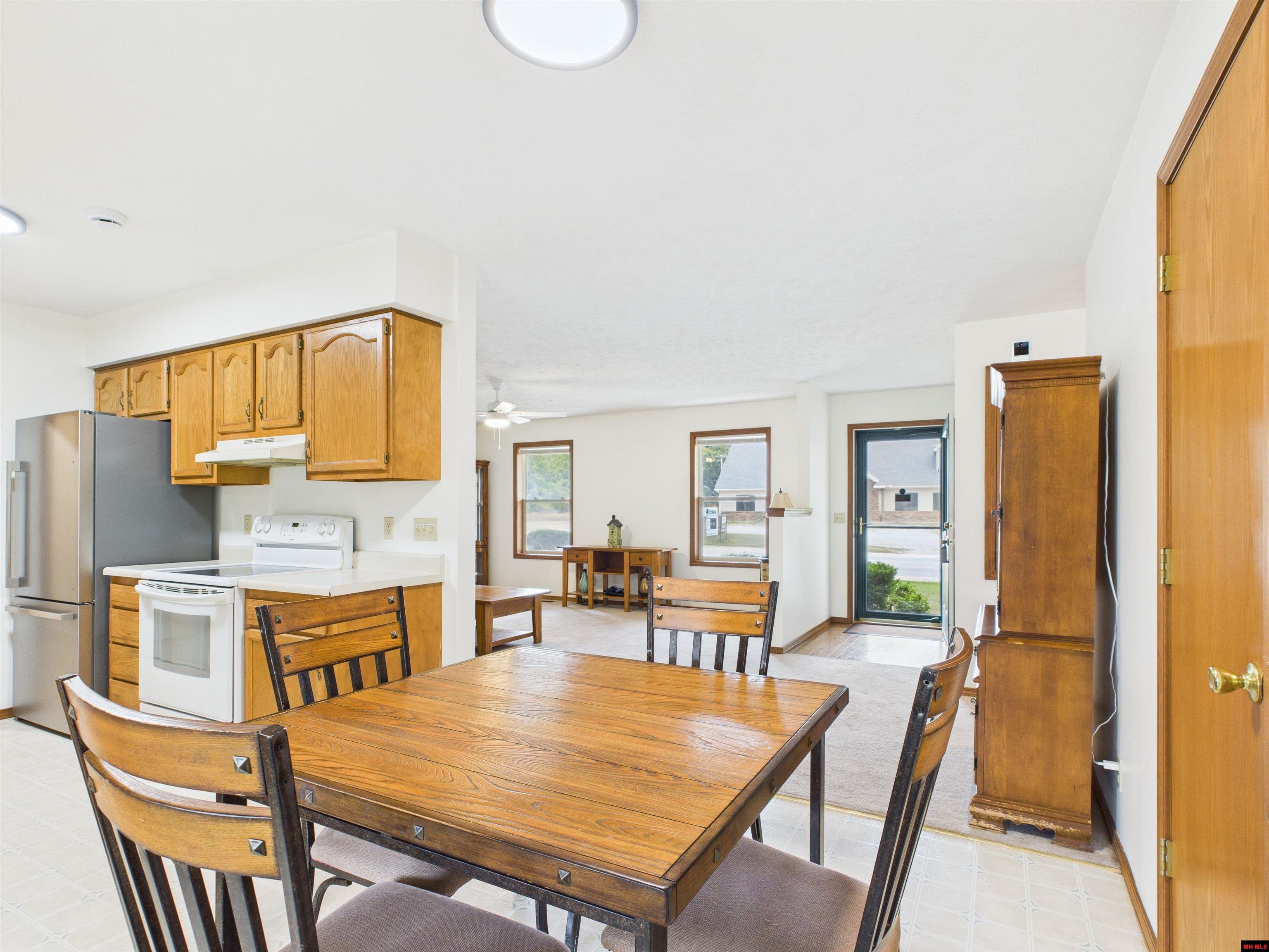 313 BOMBER BOULEVARD Mountain Home, AR 72653