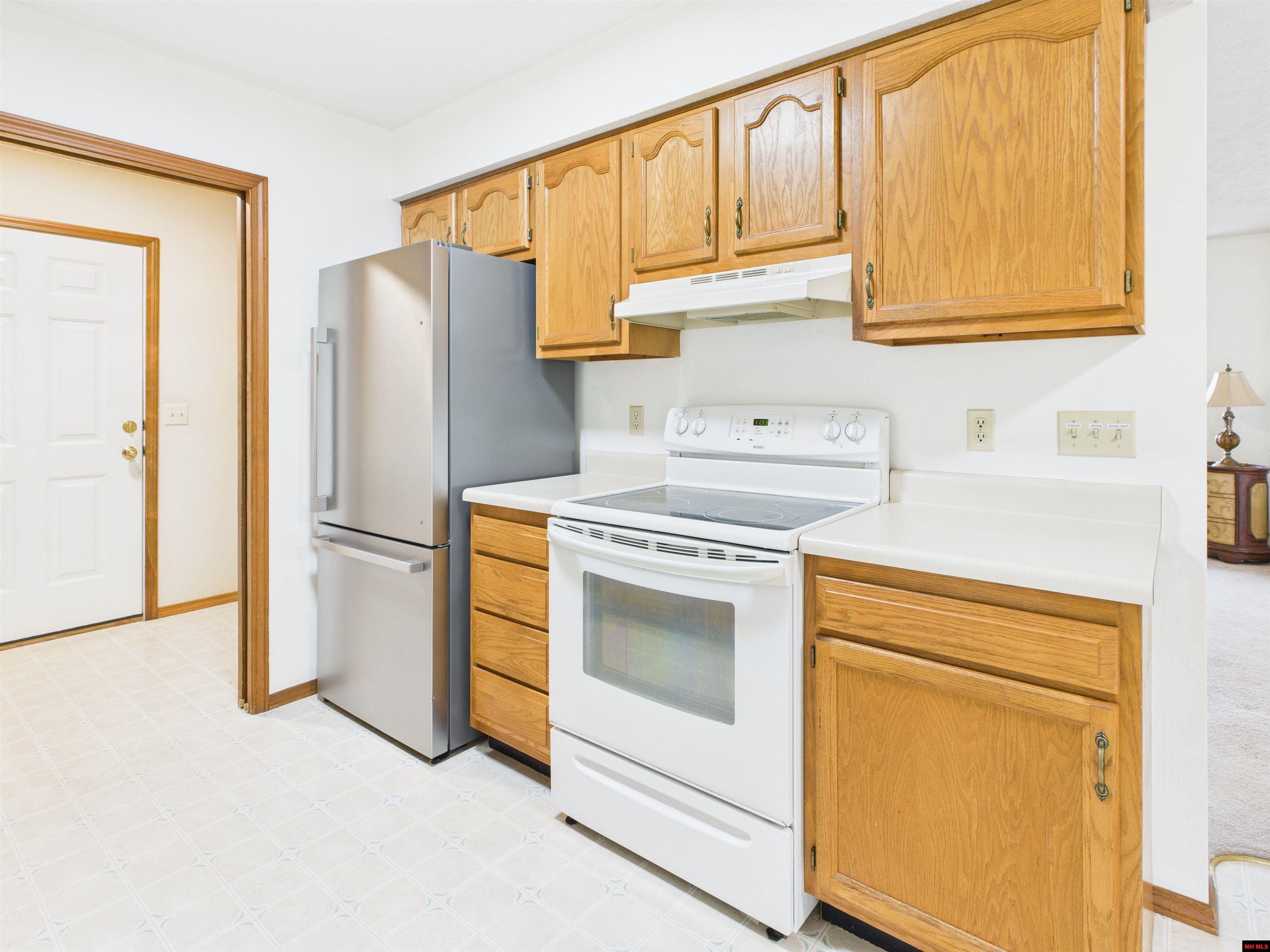 313 BOMBER BOULEVARD Mountain Home, AR 72653