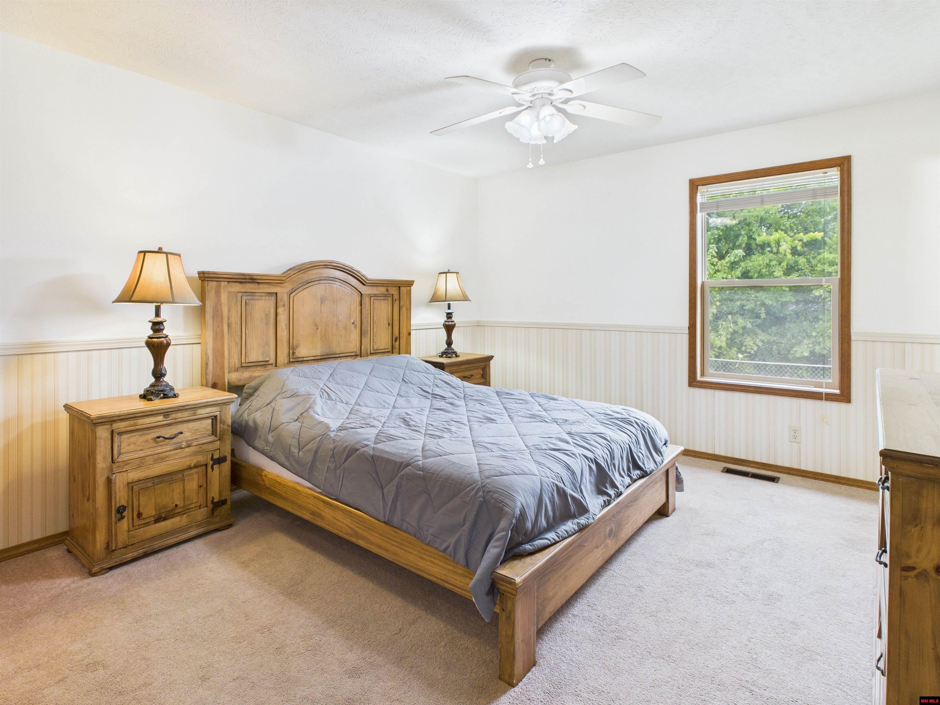 313 BOMBER BOULEVARD Mountain Home, AR 72653