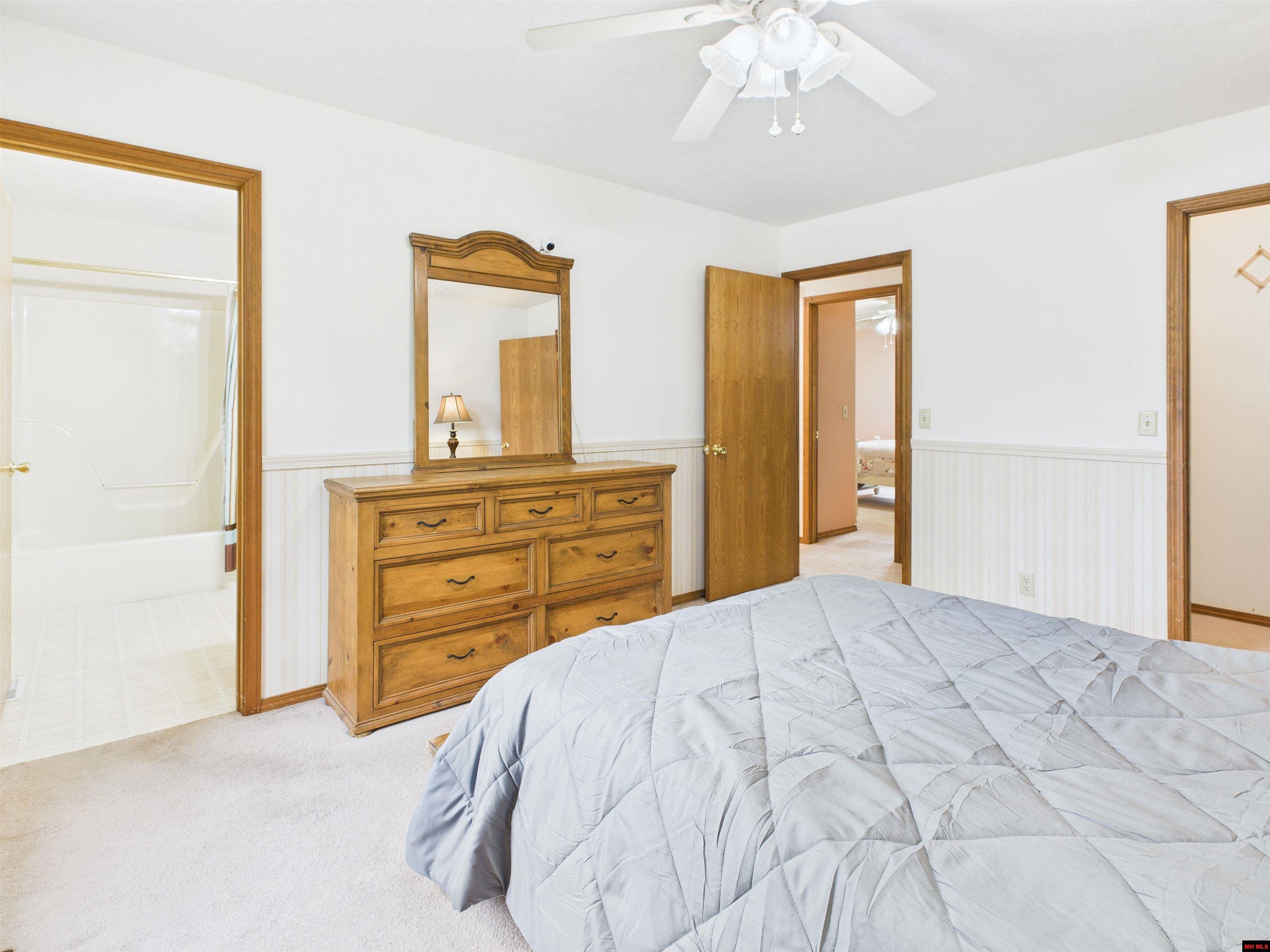 313 BOMBER BOULEVARD Mountain Home, AR 72653