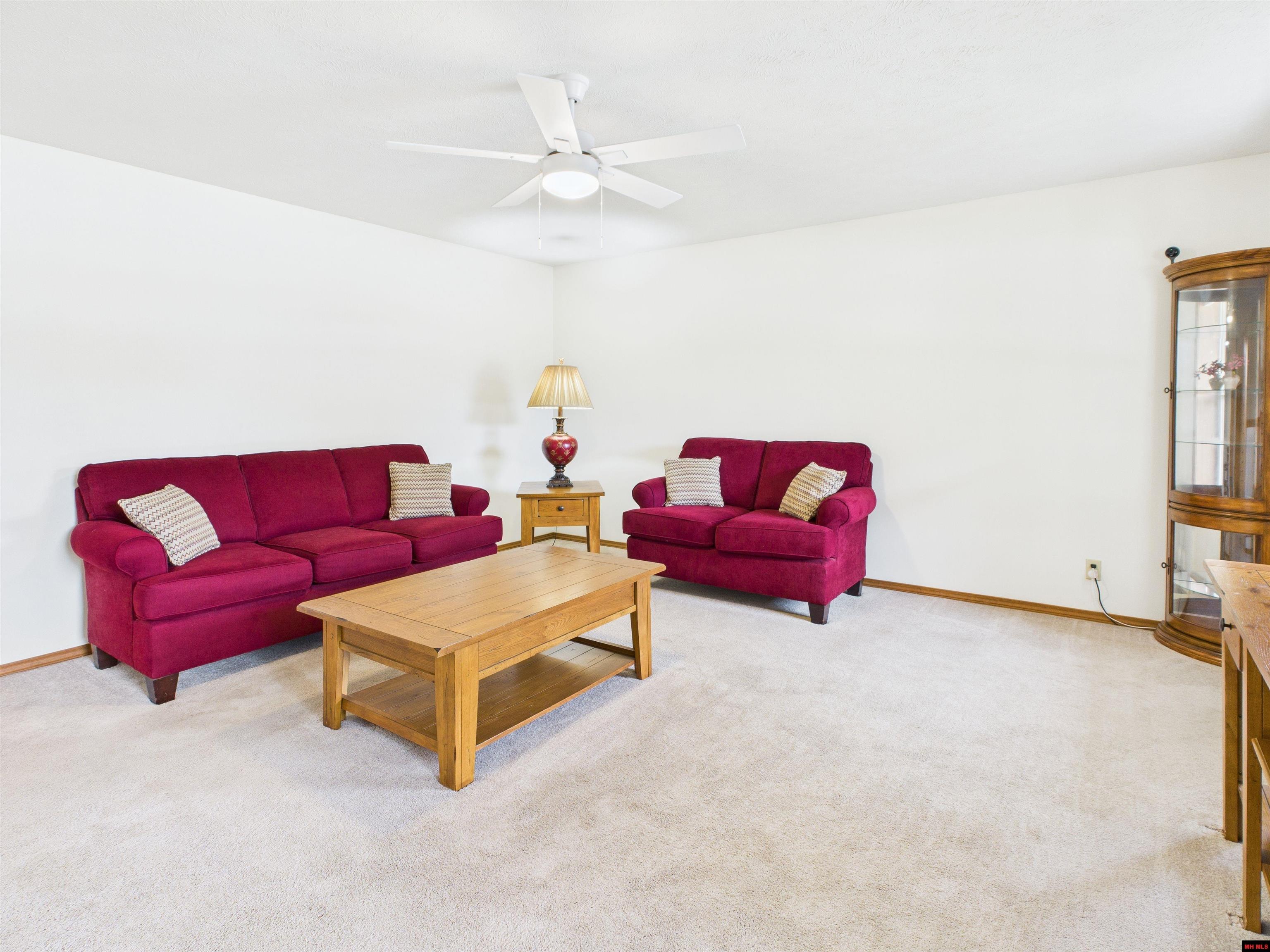 313 BOMBER BOULEVARD Mountain Home, AR 72653