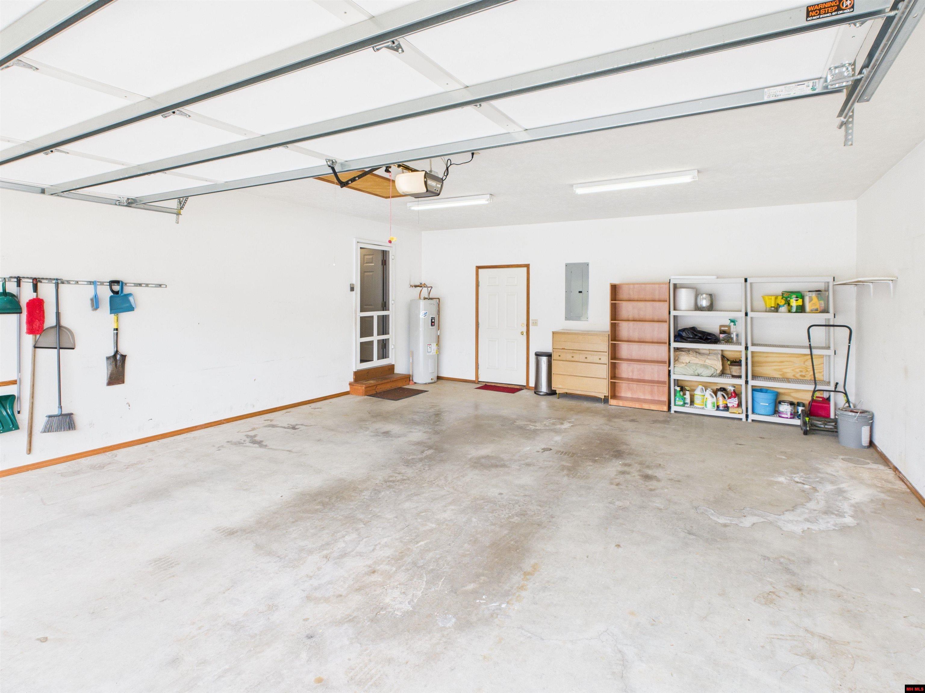 313 BOMBER BOULEVARD Mountain Home, AR 72653