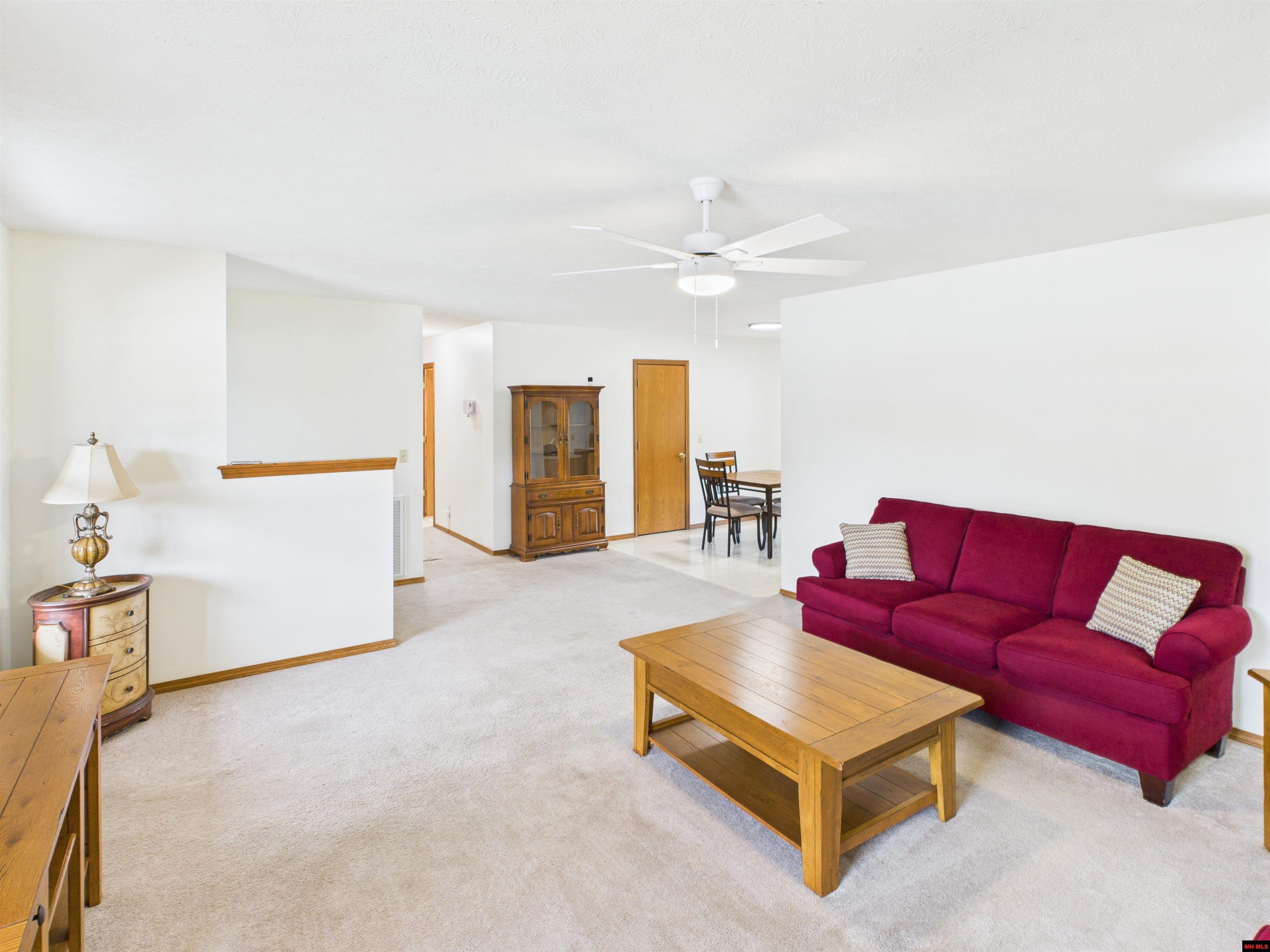 313 BOMBER BOULEVARD Mountain Home, AR 72653