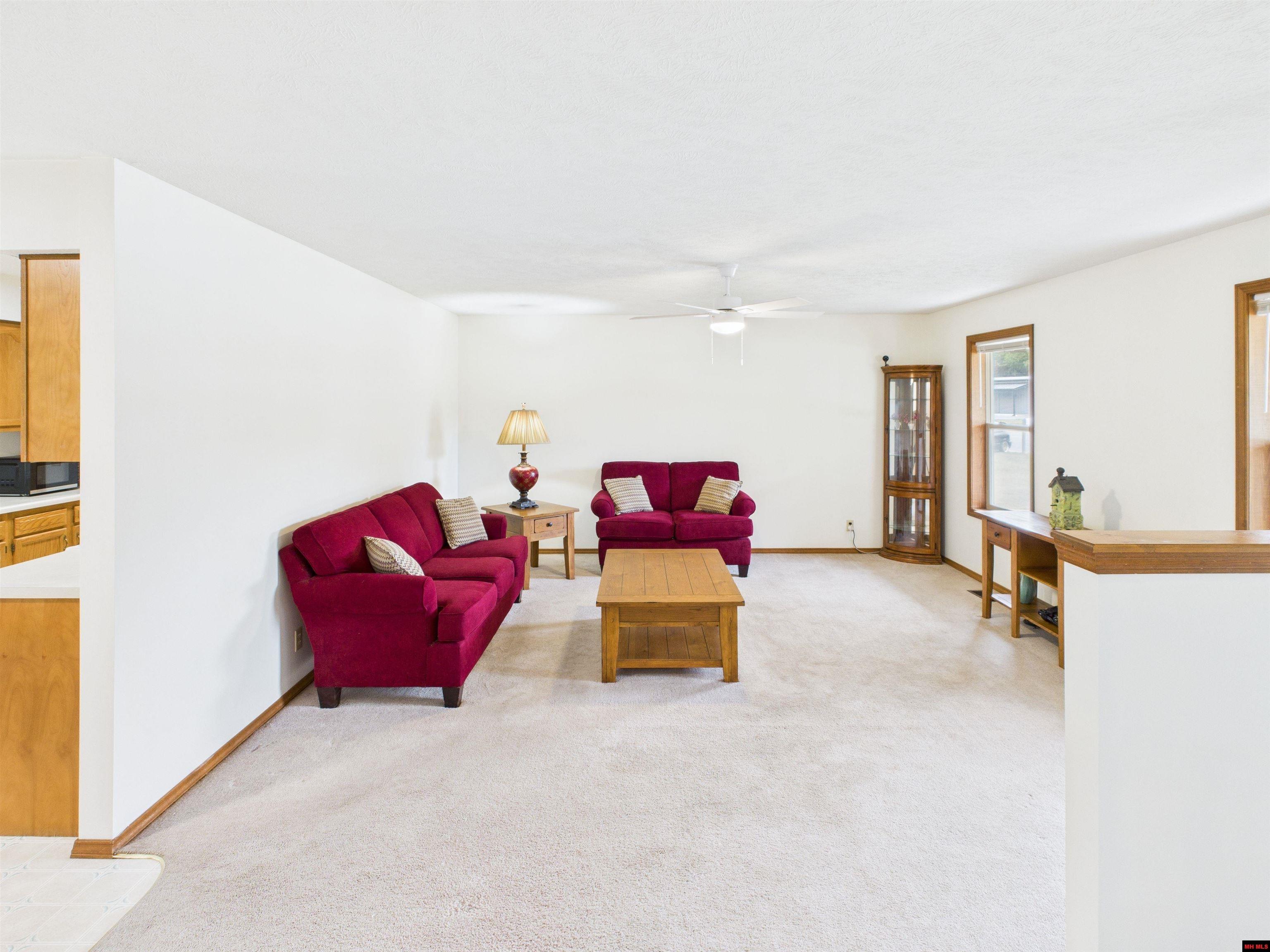 313 BOMBER BOULEVARD Mountain Home, AR 72653