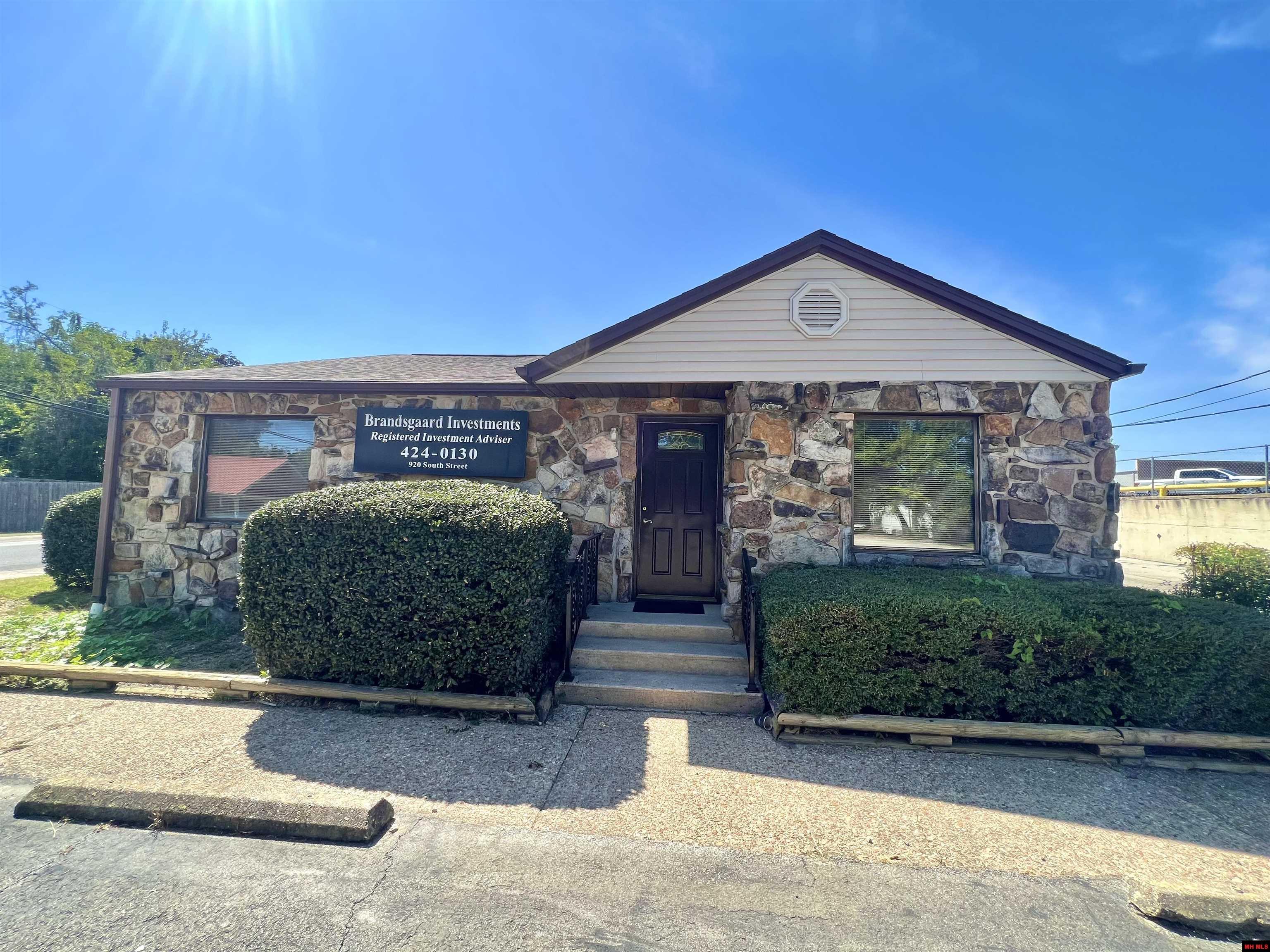 920 SOUTH STREET Mountain Home, AR