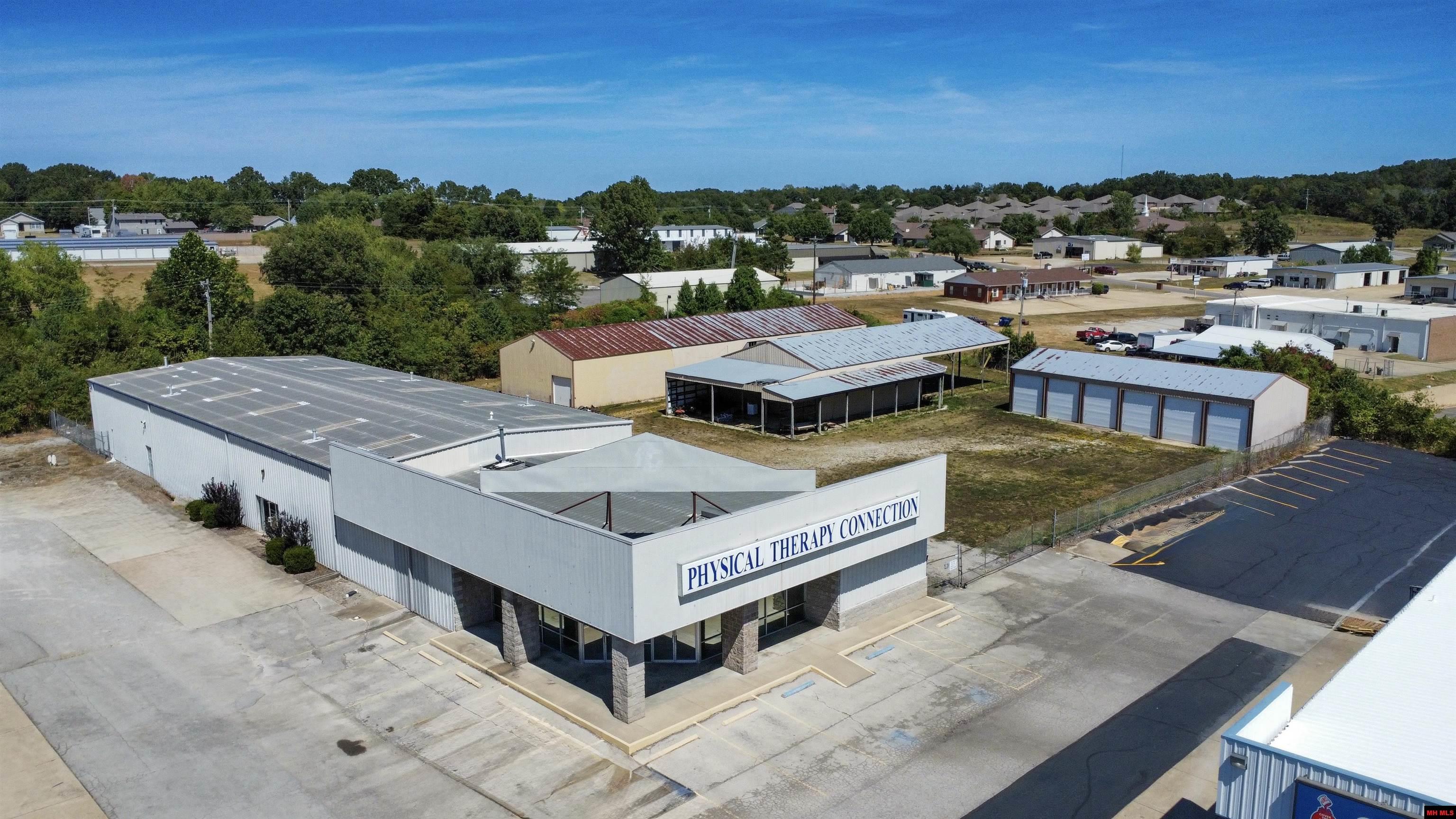 1027 HWY 62 EAST Mountain Home, AR
