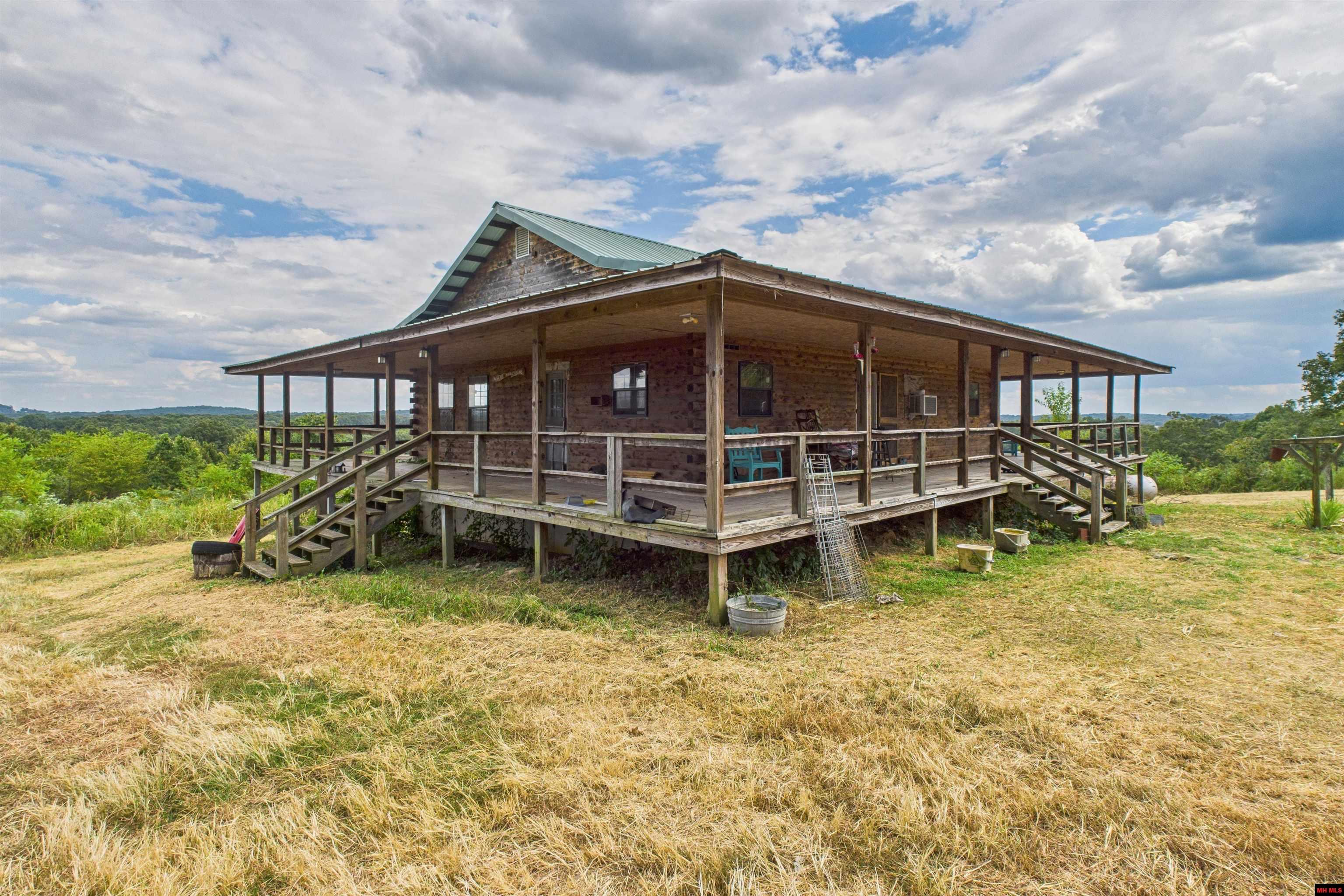 1246 STATE HWY EE Bakersfield, AR 65609