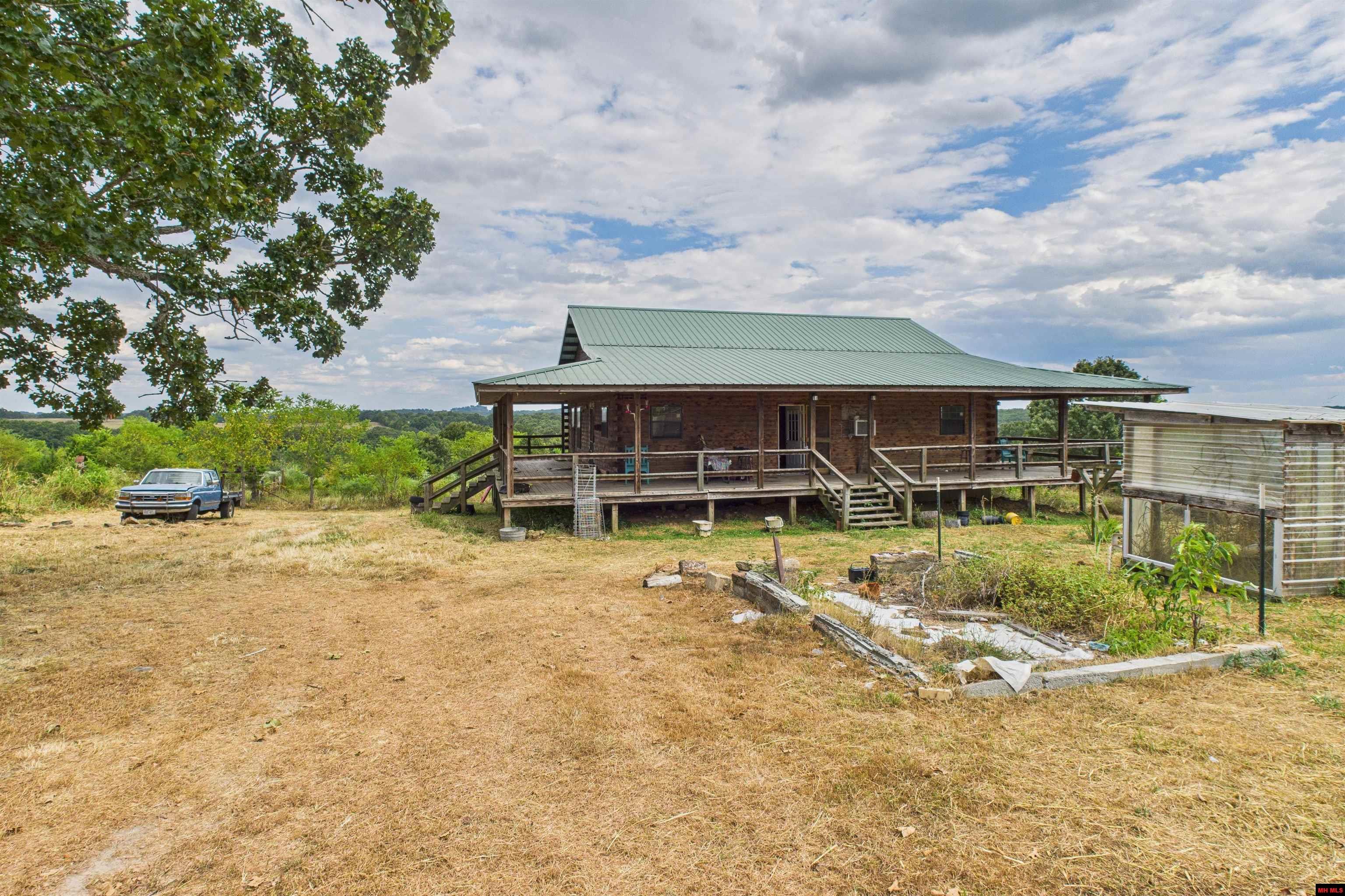 1246 STATE HWY EE Bakersfield, AR 65609