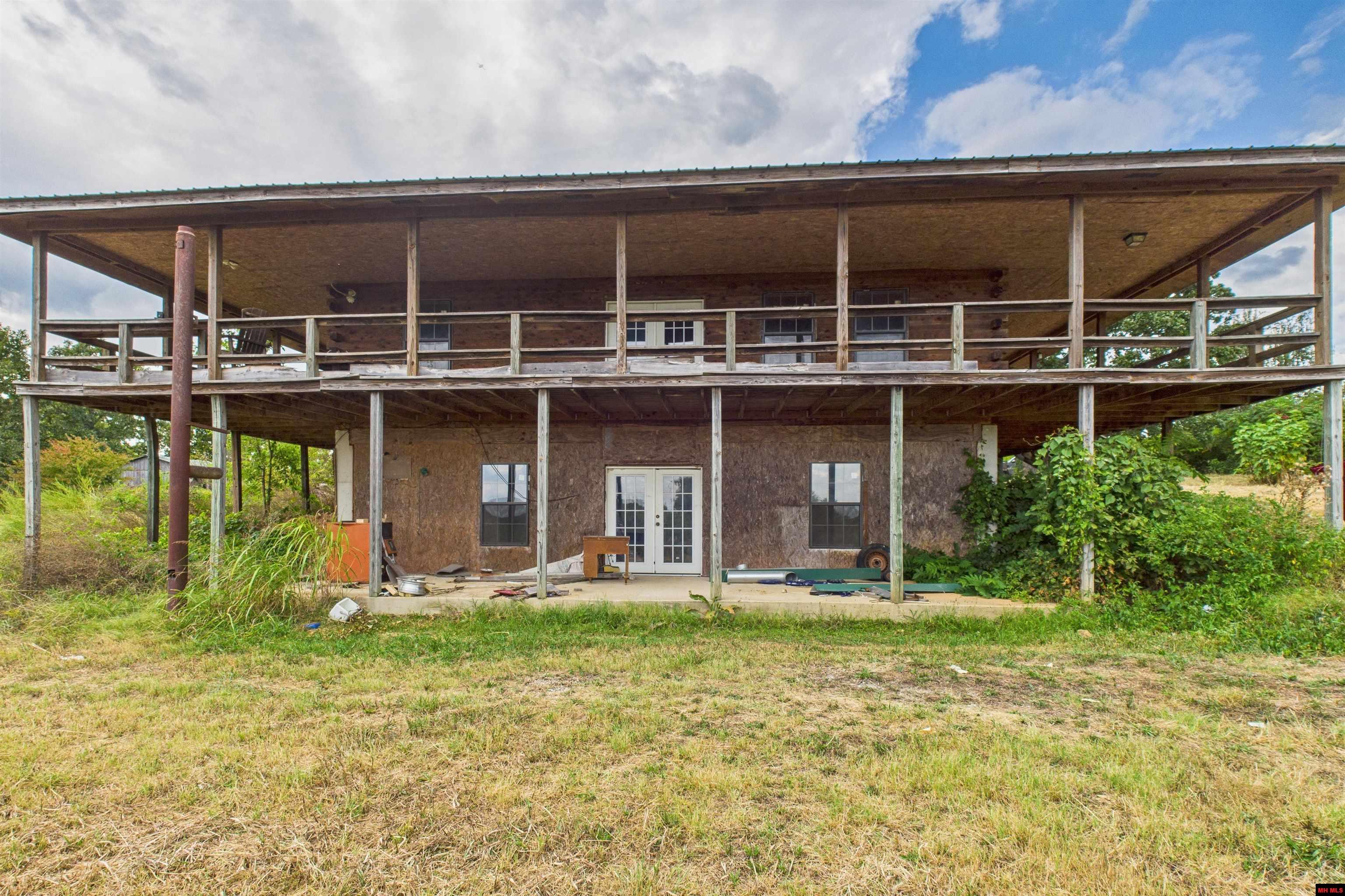 1246 STATE HWY EE Bakersfield, AR 65609