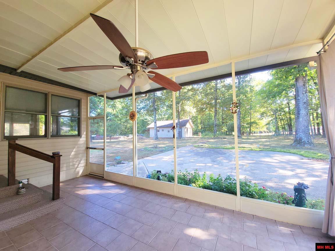 61 FRIZZEL DRIVE Lakeview, AR