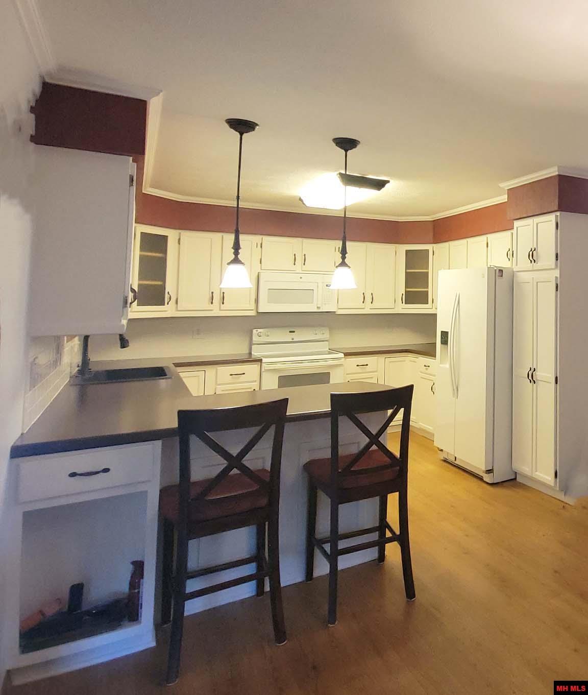61 FRIZZEL DRIVE Lakeview, AR