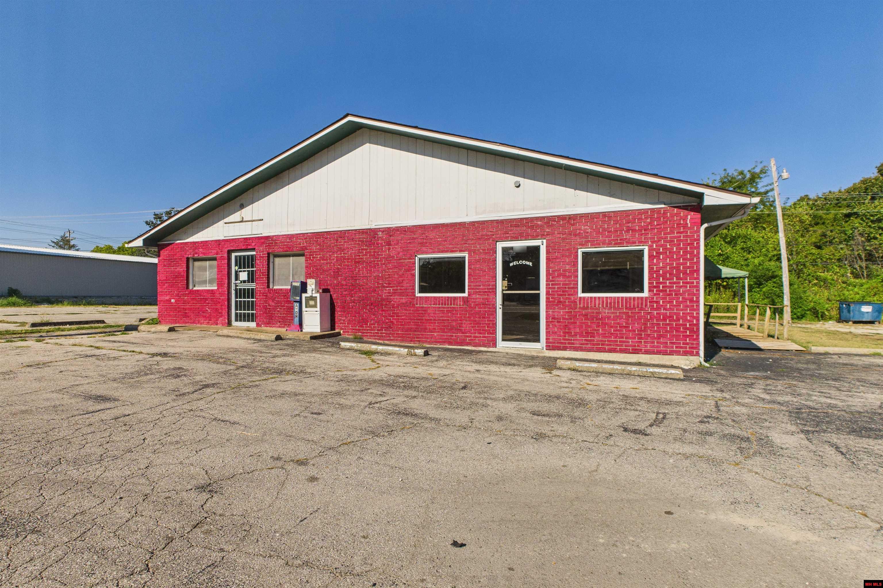 2515 HWY 5 SOUTH Mountain Home, AR