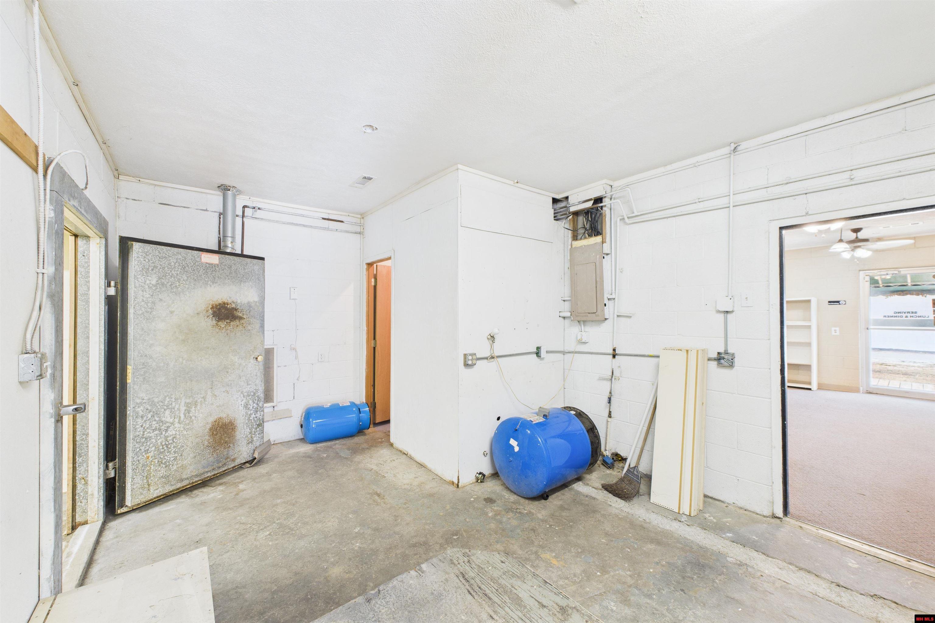 2515 HWY 5 SOUTH Mountain Home, AR