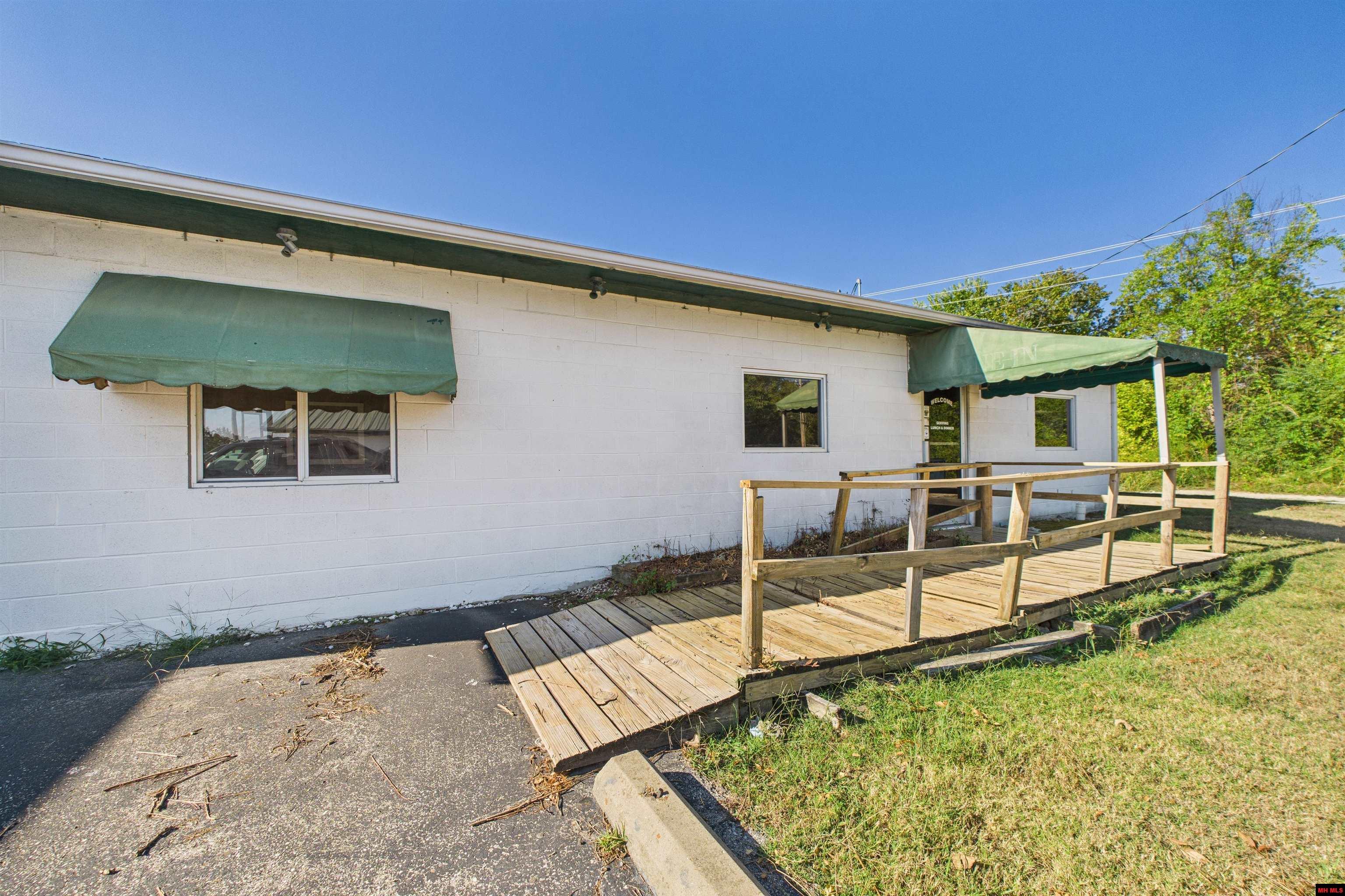2515 HWY 5 SOUTH Mountain Home, AR