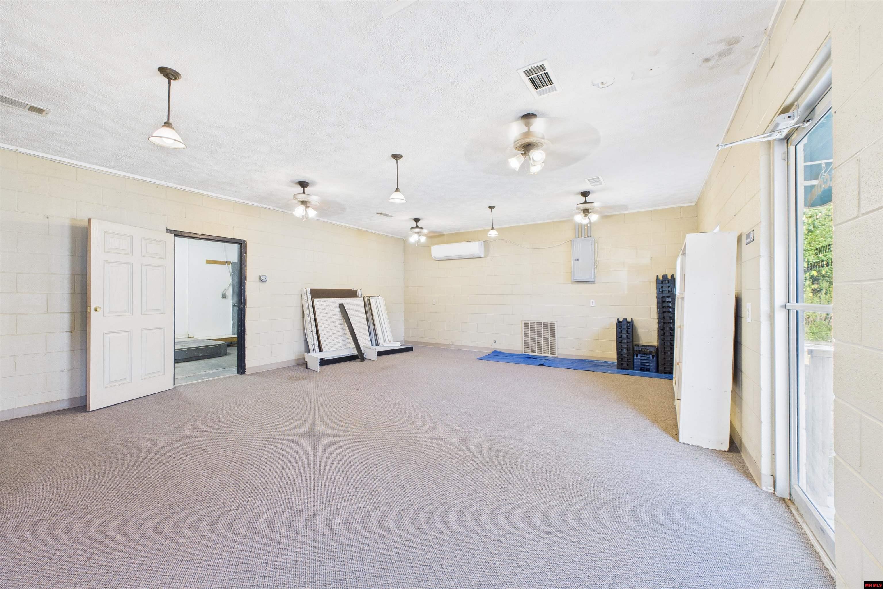 2515 HWY 5 SOUTH Mountain Home, AR