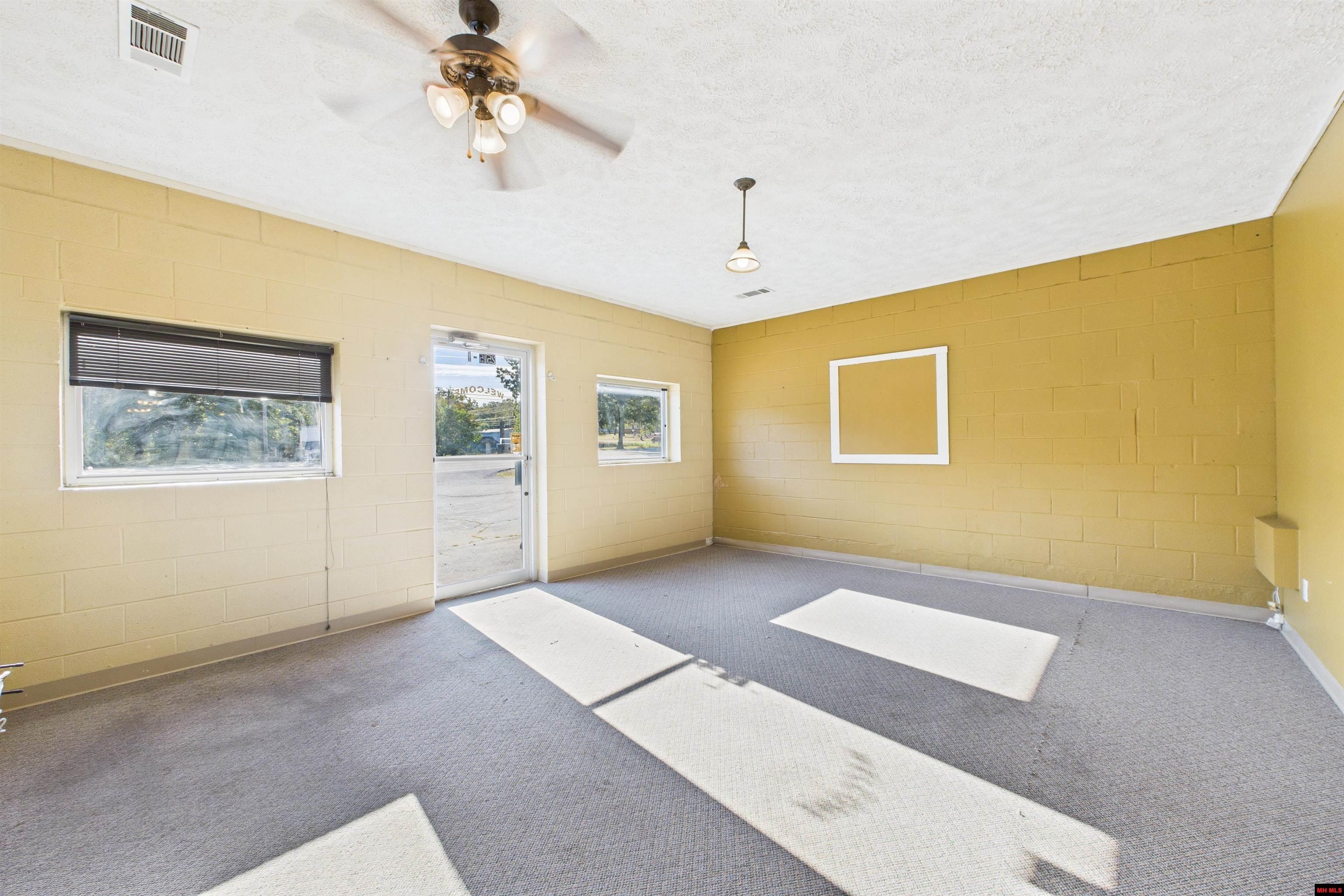 2515 HWY 5 SOUTH Mountain Home, AR