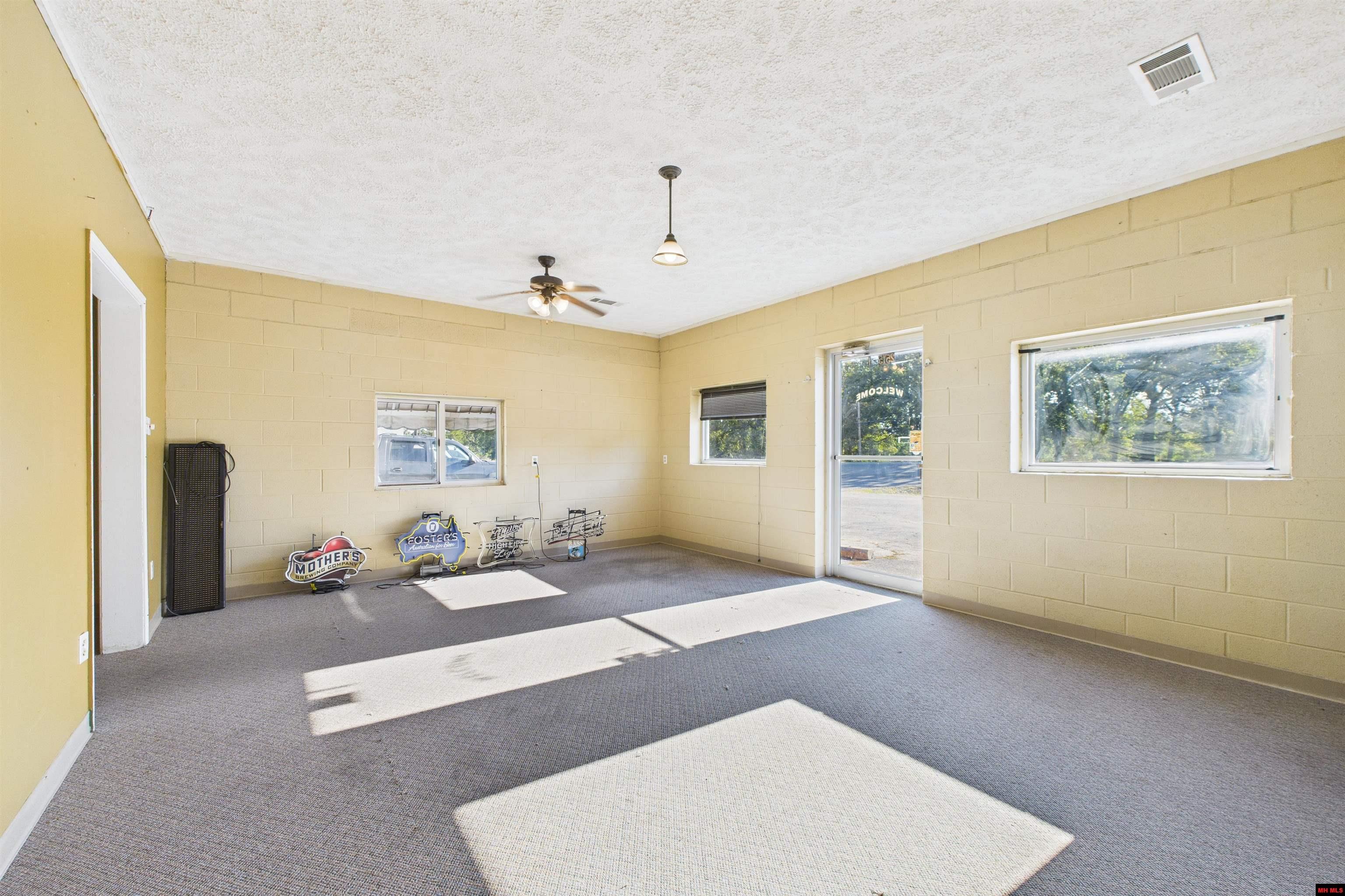 2515 HWY 5 SOUTH Mountain Home, AR