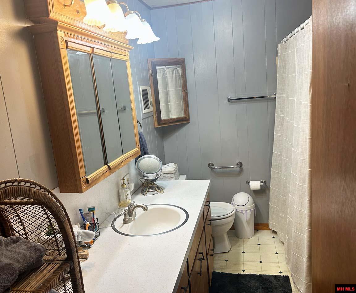 148 HWY 223 SOUTH Viola, AR