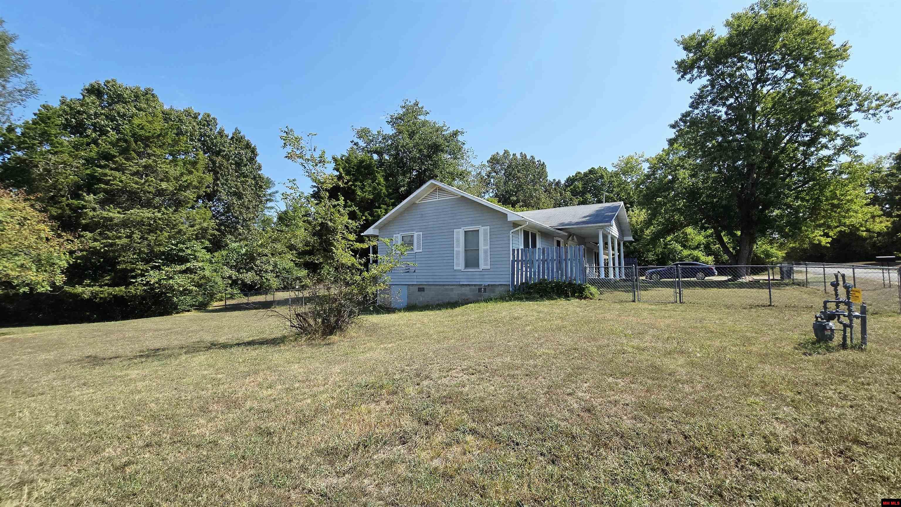63 SARA LANE Mountain Home, AR 72653