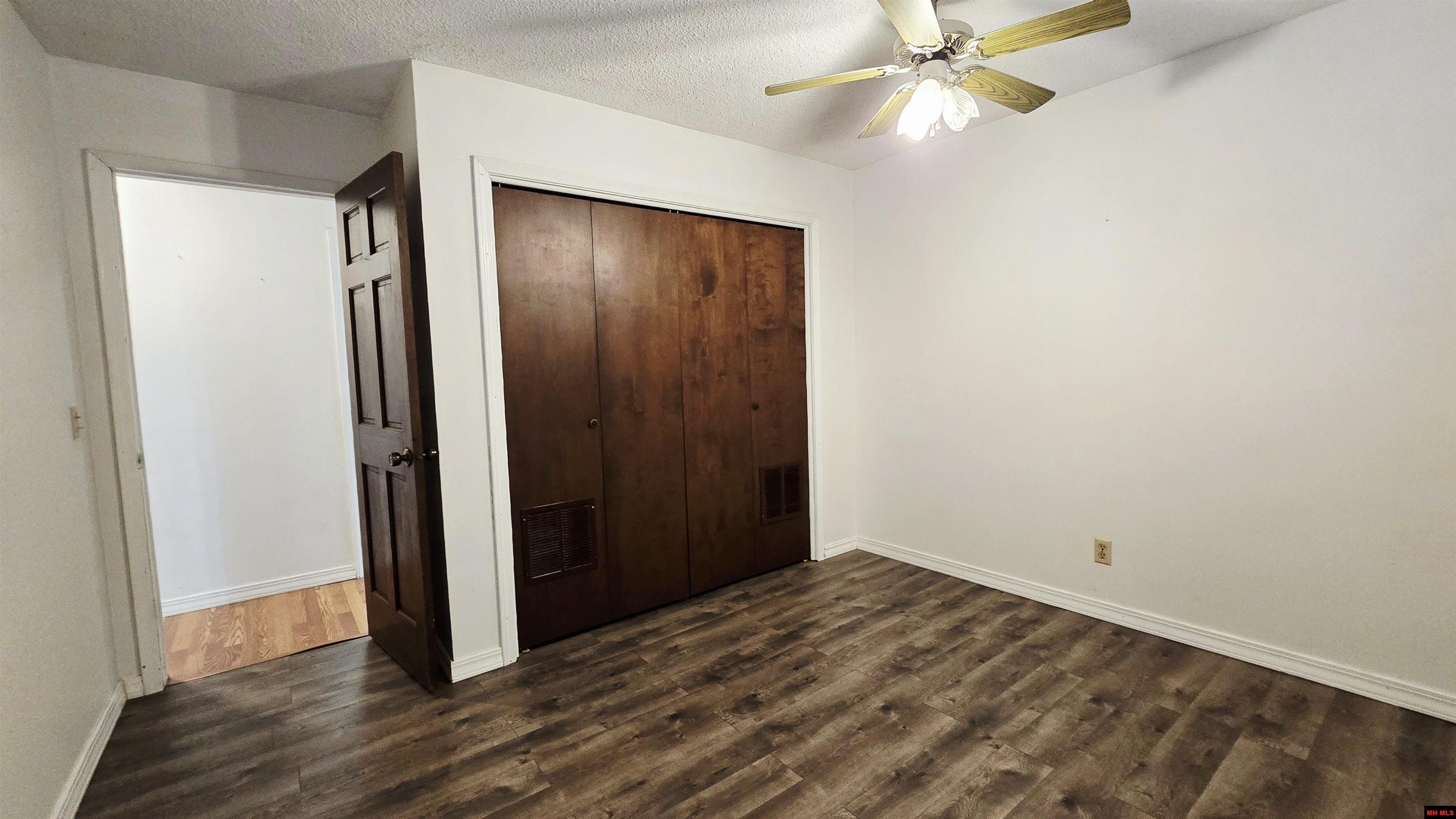 63 SARA LANE Mountain Home, AR 72653