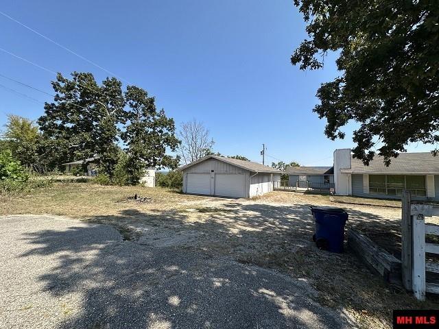 5221 HWY 178 Flippin, AR 72634