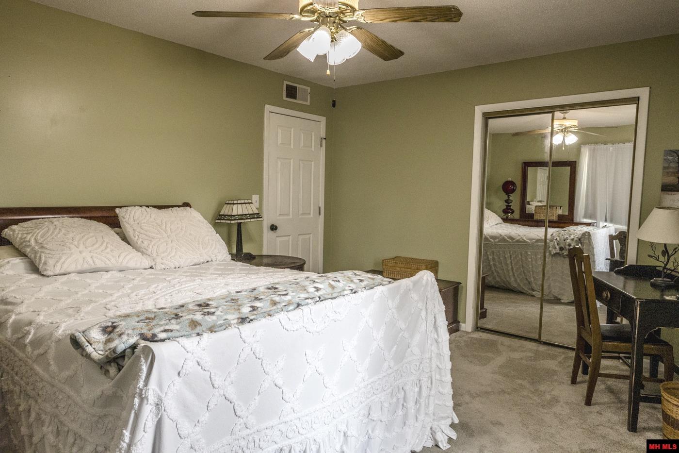 608 OAK STREET Gassville, AR 72635