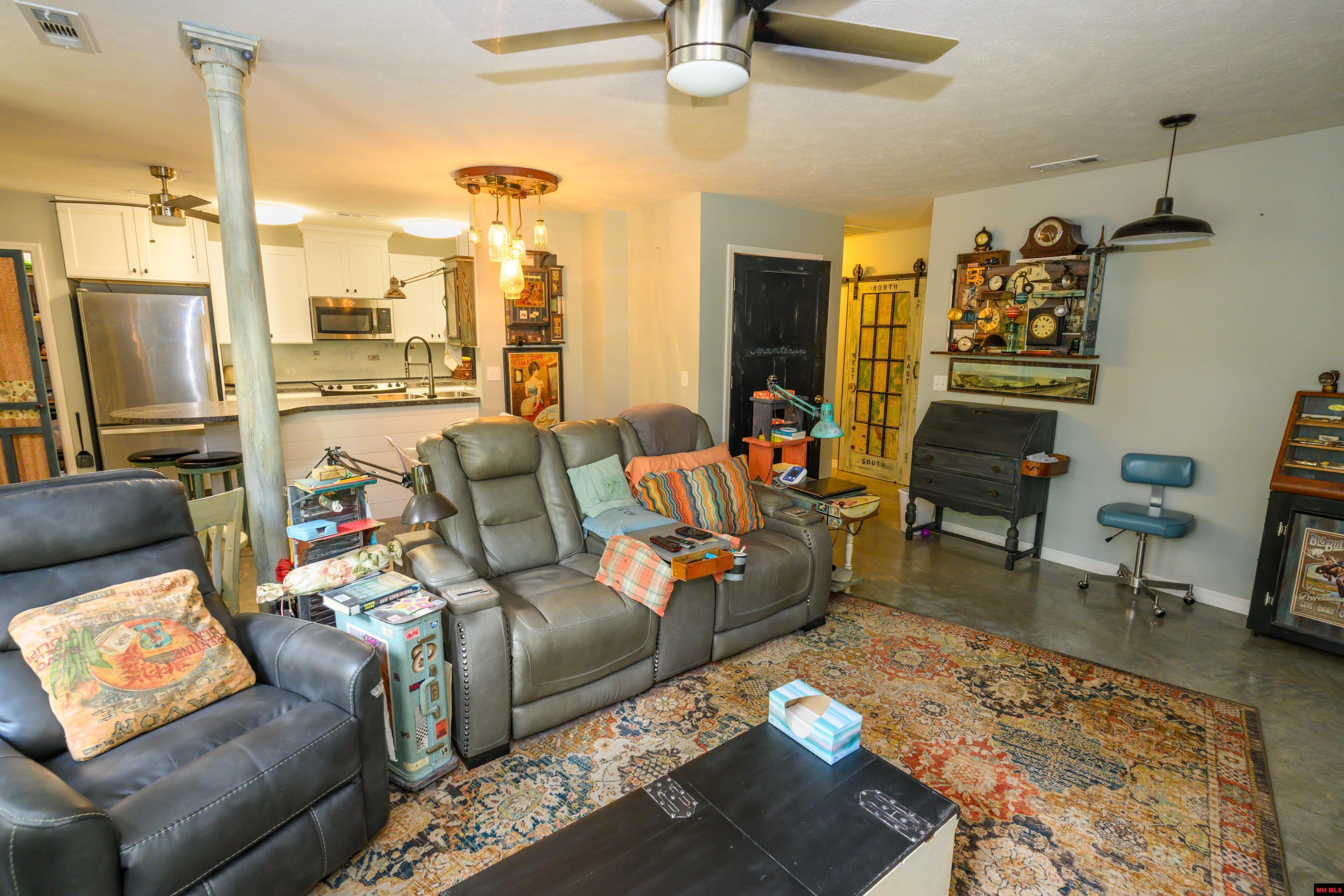 868 CR 672 Mountain Home, AR