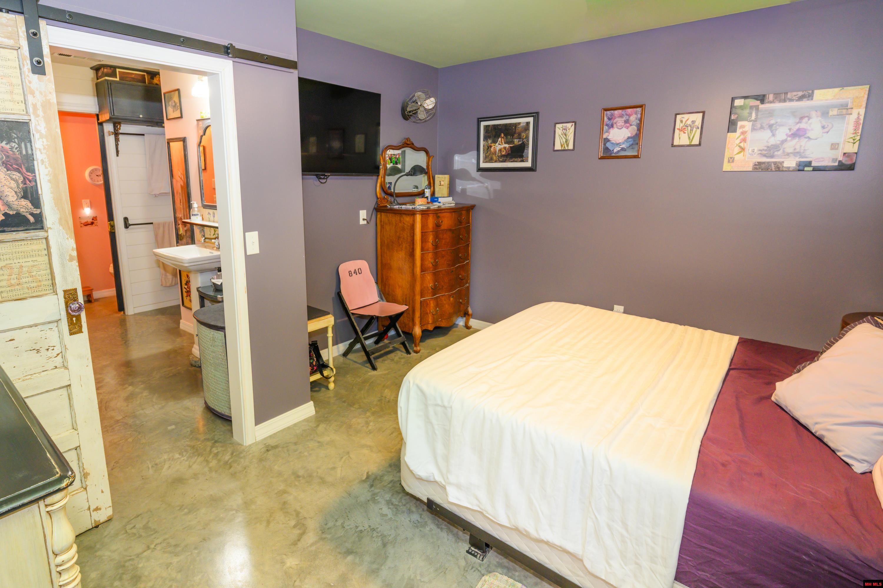 868 CR 672 Mountain Home, AR