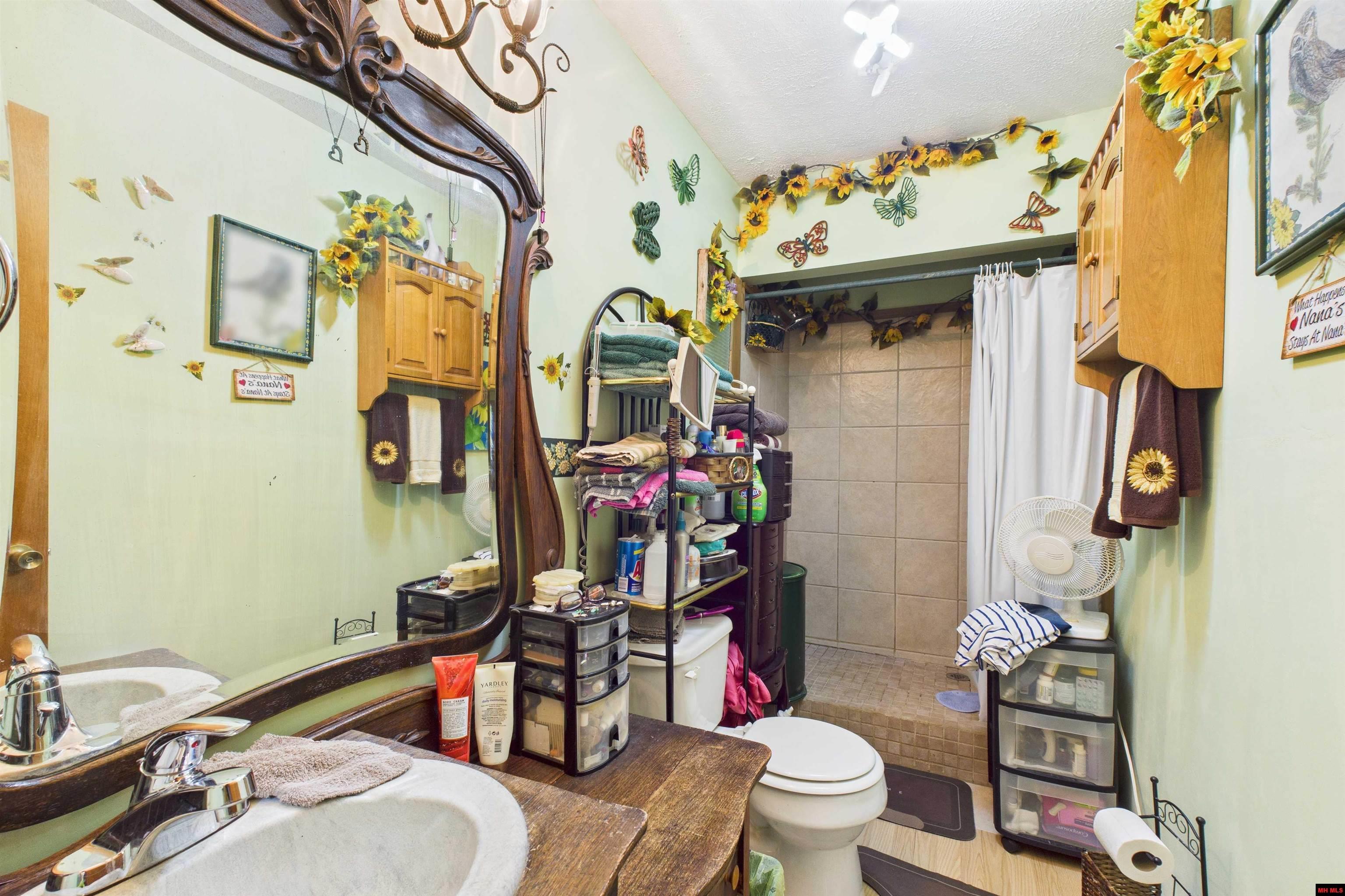 3591 CR 69 Mountain Home, AR 72653