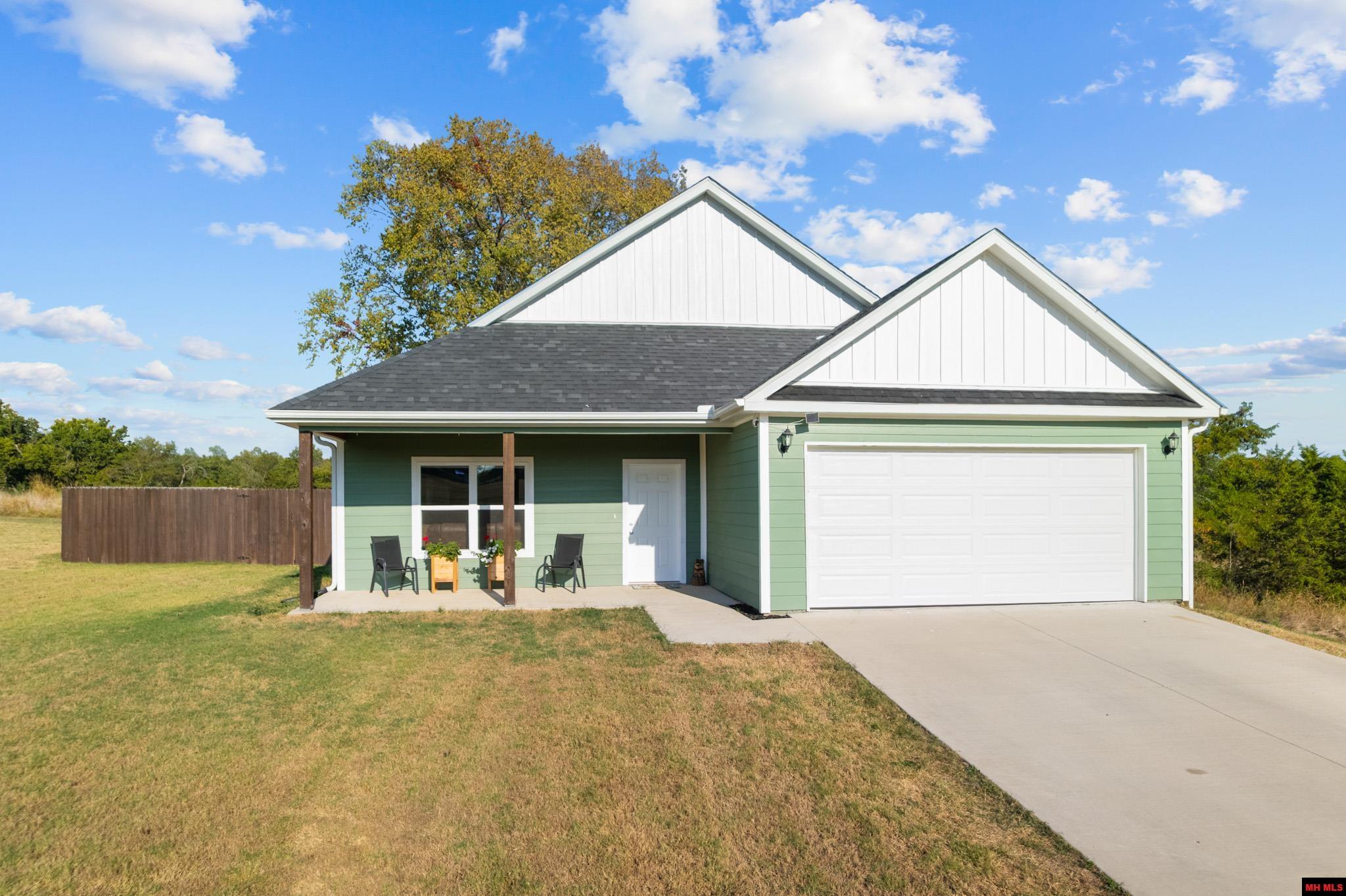 116 N SECTION LINE DRIVE Cotter, AR 72626