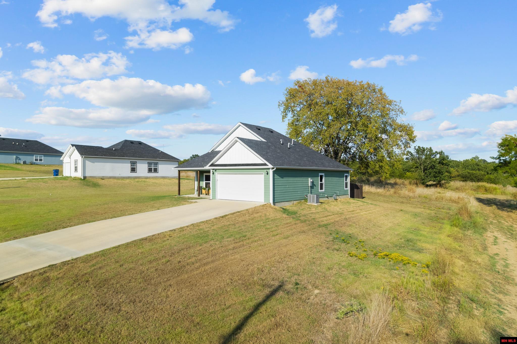 116 N SECTION LINE DRIVE Cotter, AR 72626