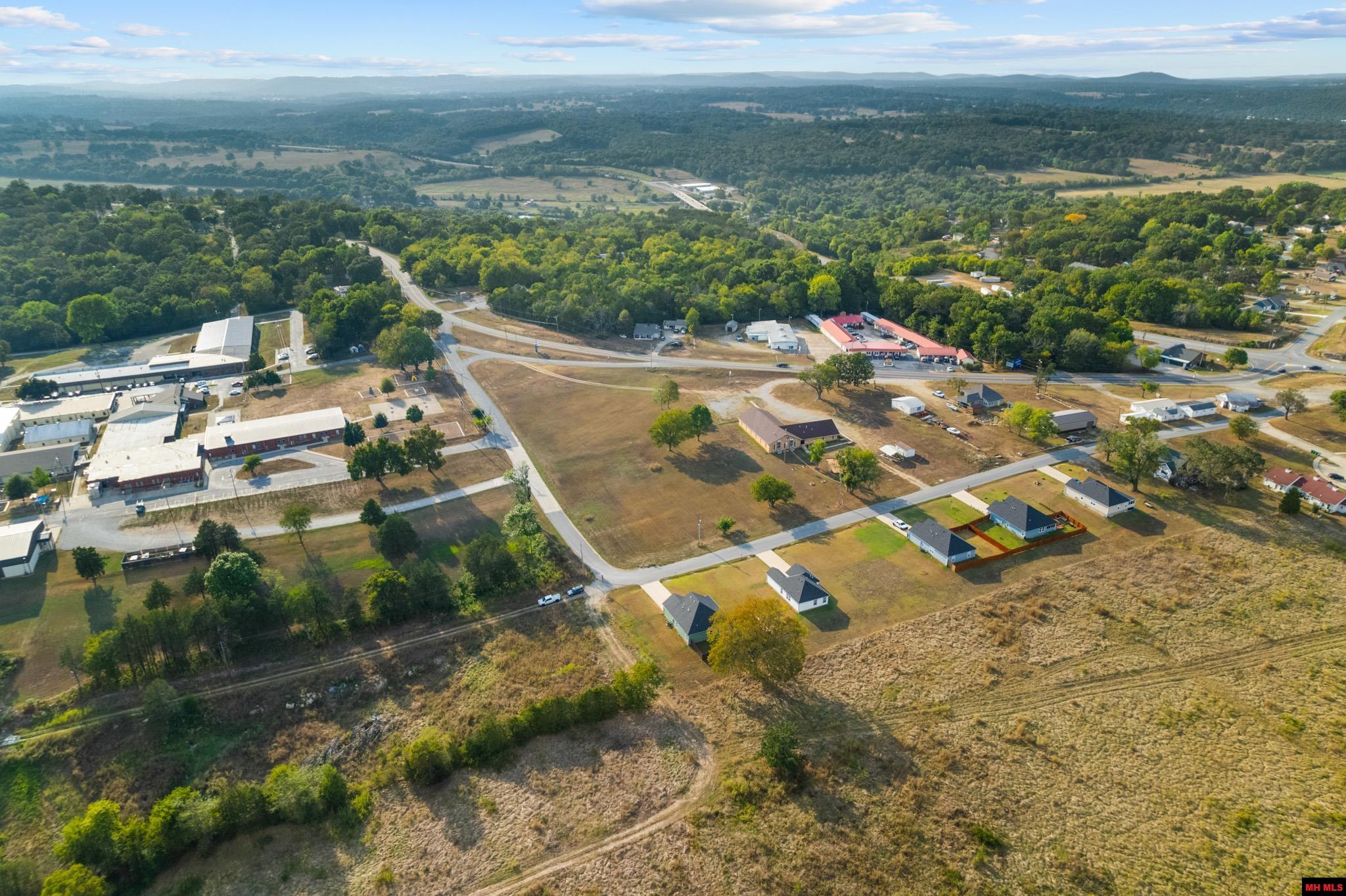 116 N SECTION LINE DRIVE Cotter, AR 72626