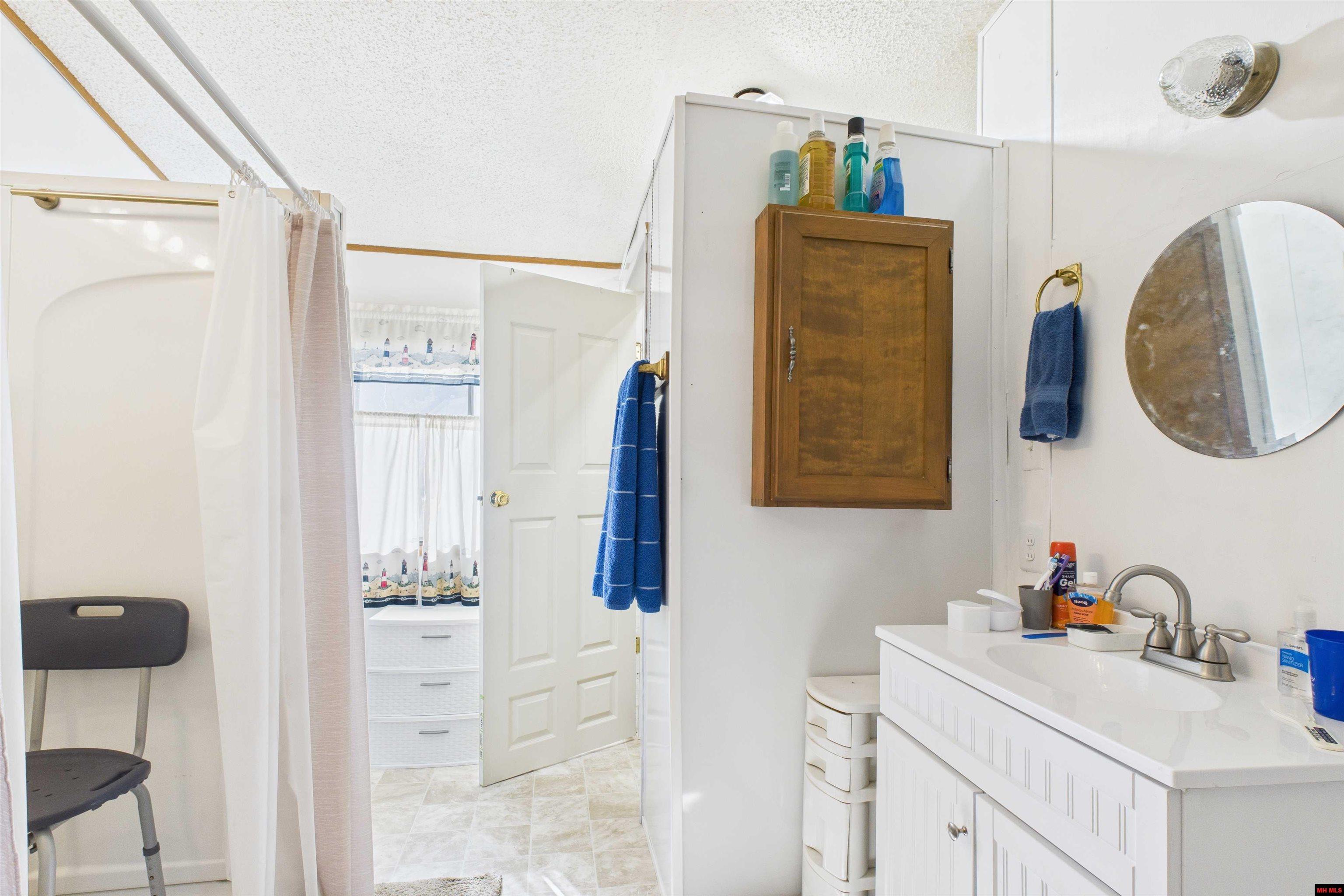 102 HAL DRIVE Mountain Home, AR