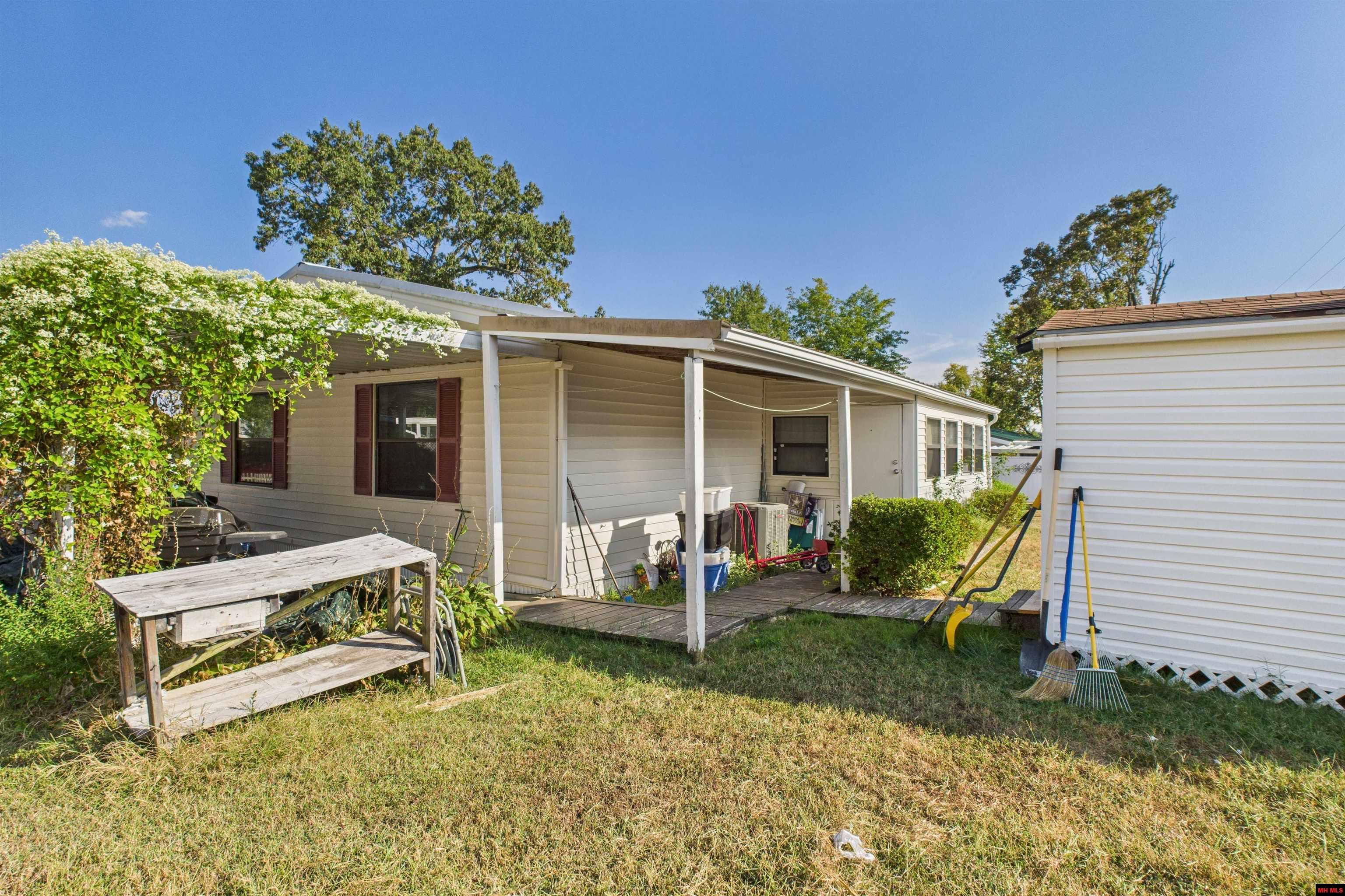 102 HAL DRIVE Mountain Home, AR