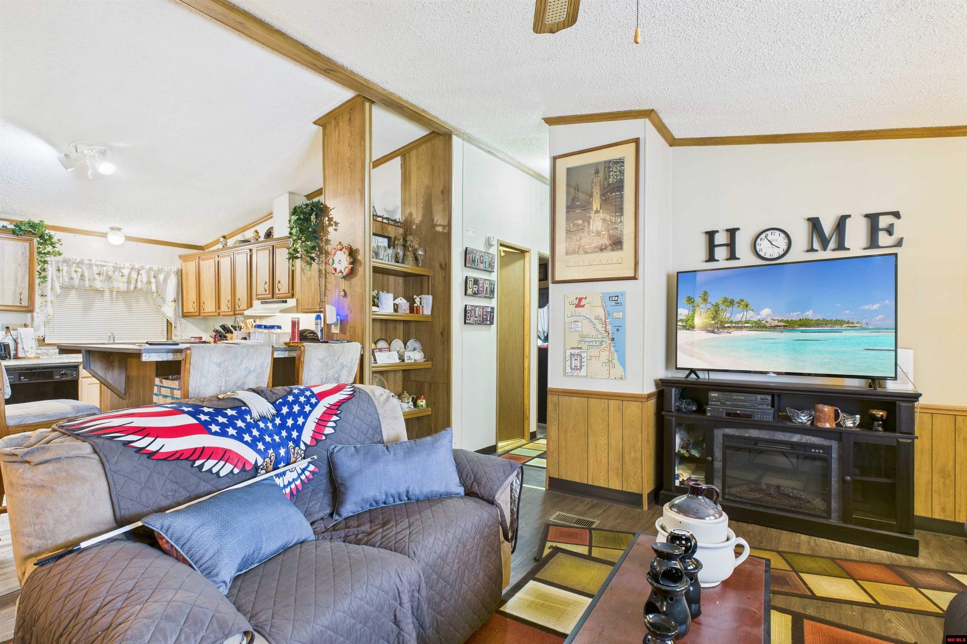 102 HAL DRIVE Mountain Home, AR