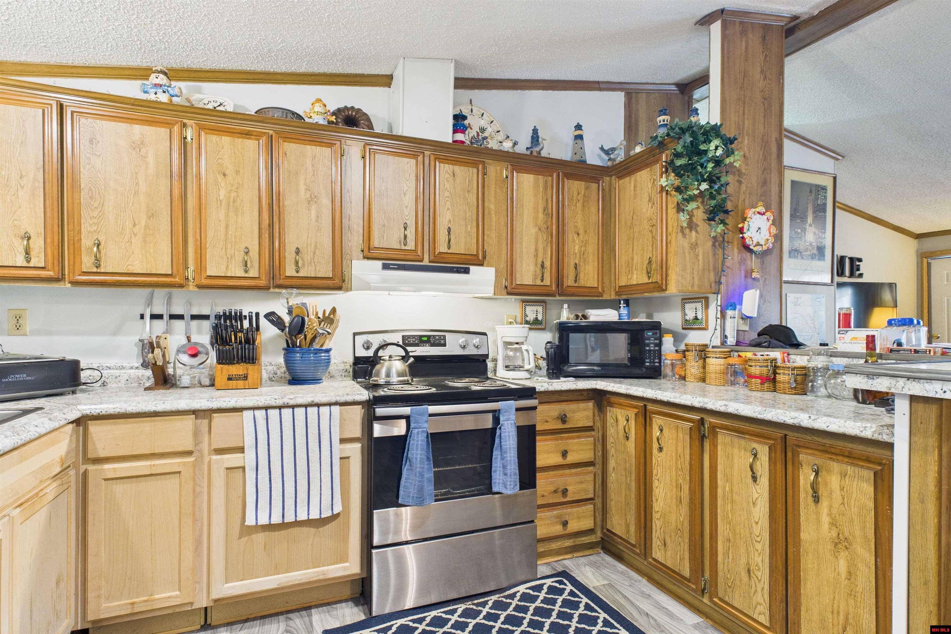 102 HAL DRIVE Mountain Home, AR