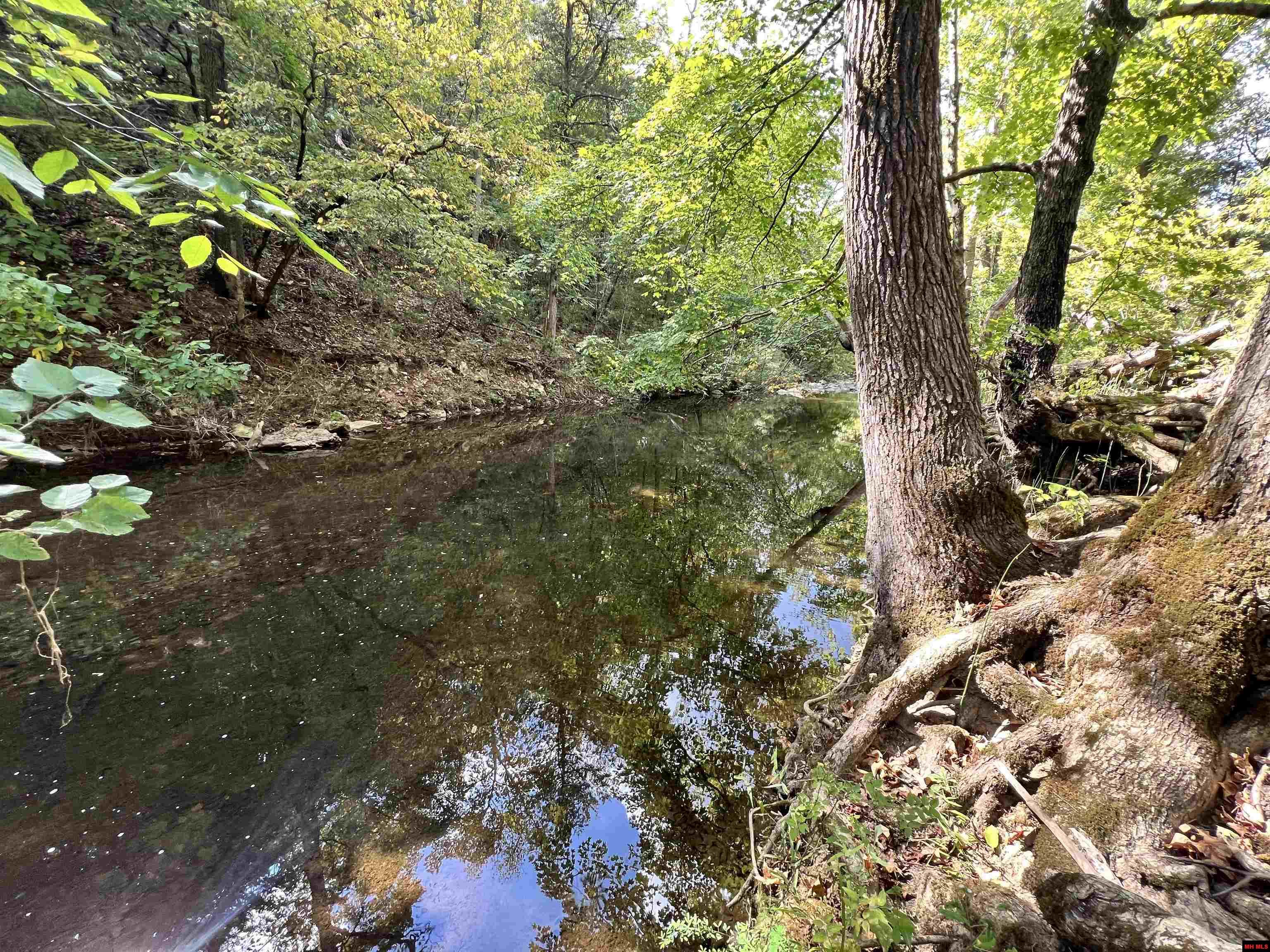 2194 N Moccasin Creek Road