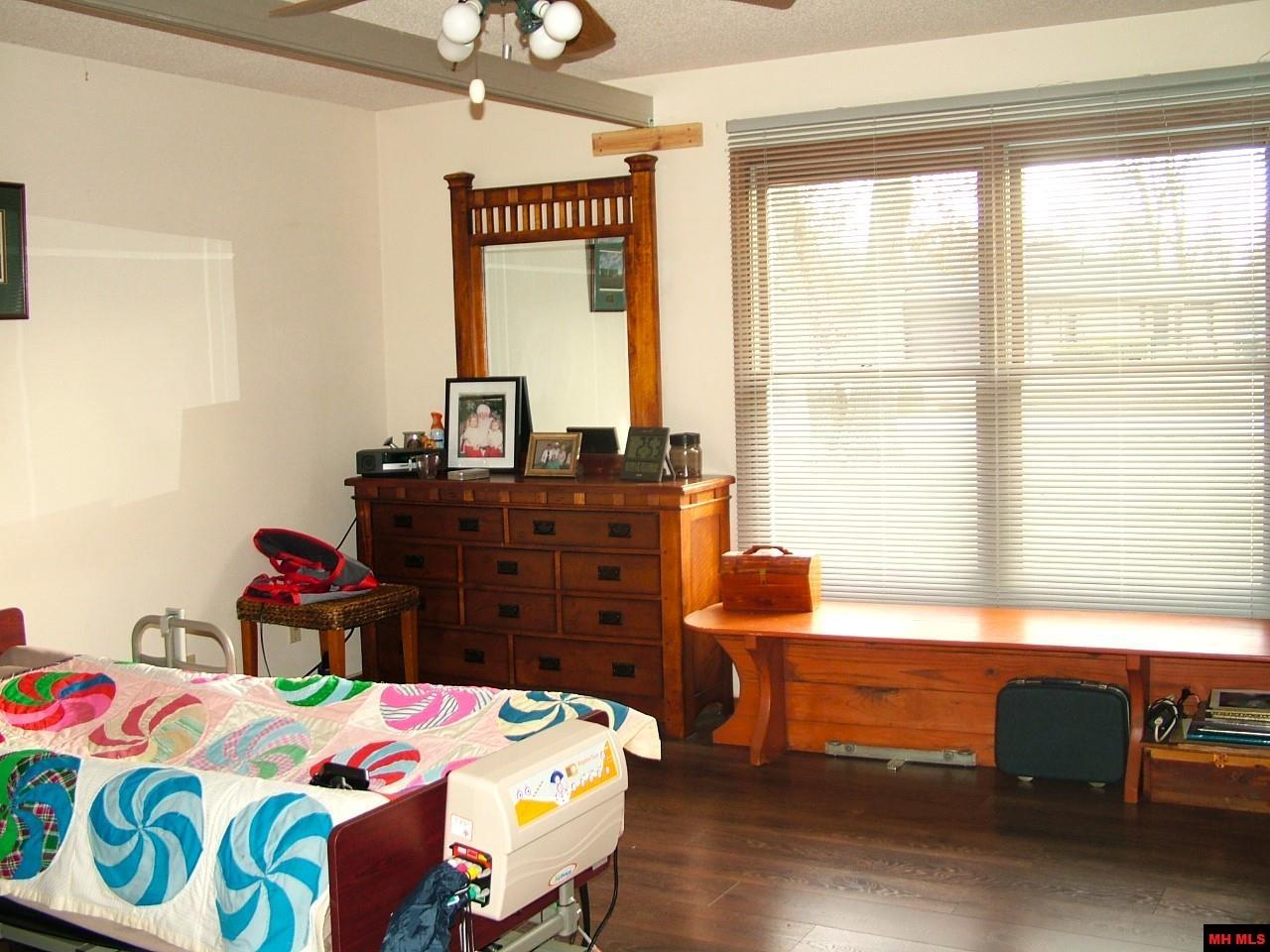 611 Hickory Hollow Drive