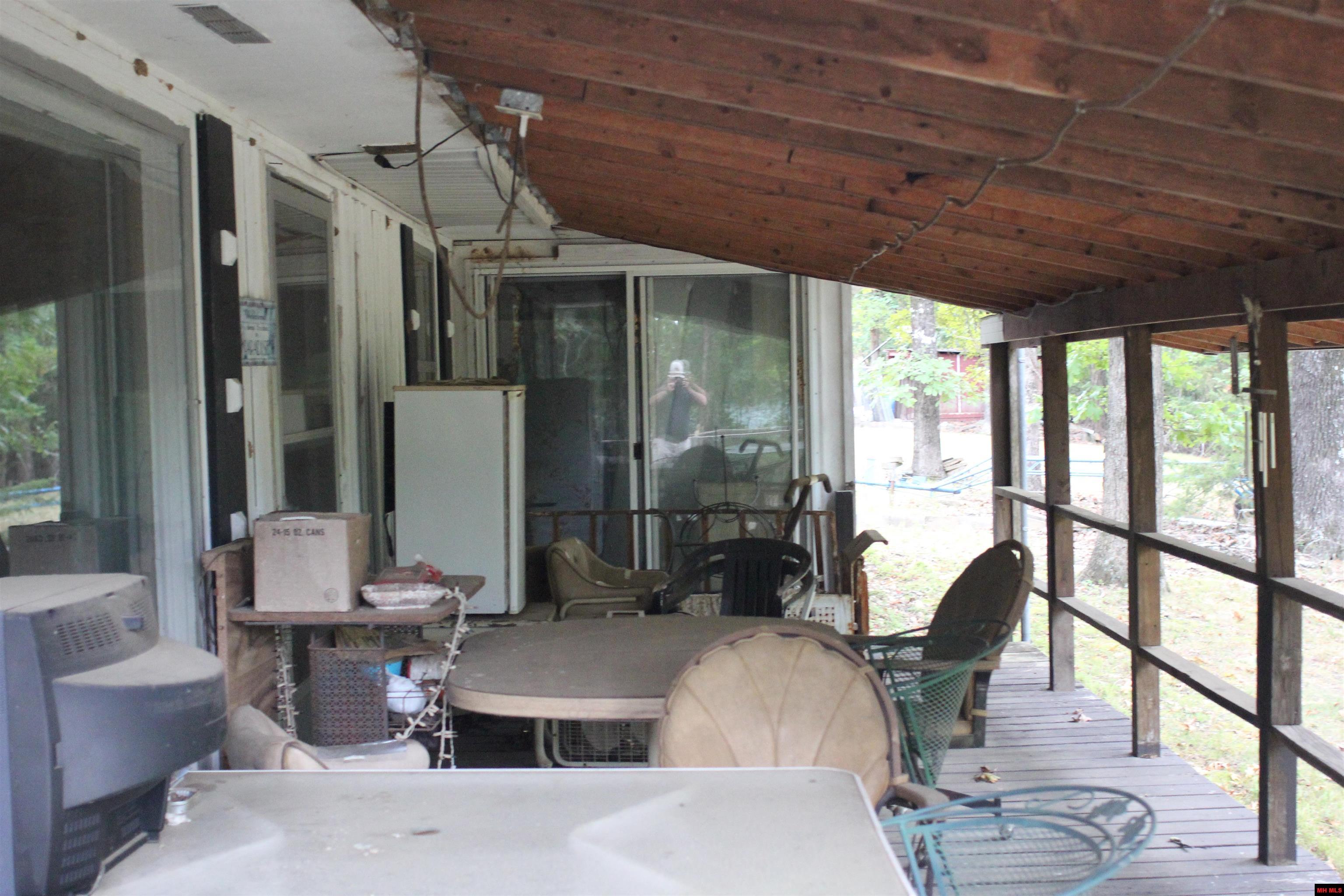 47 CONNER LANE Pontiac, MO 65729